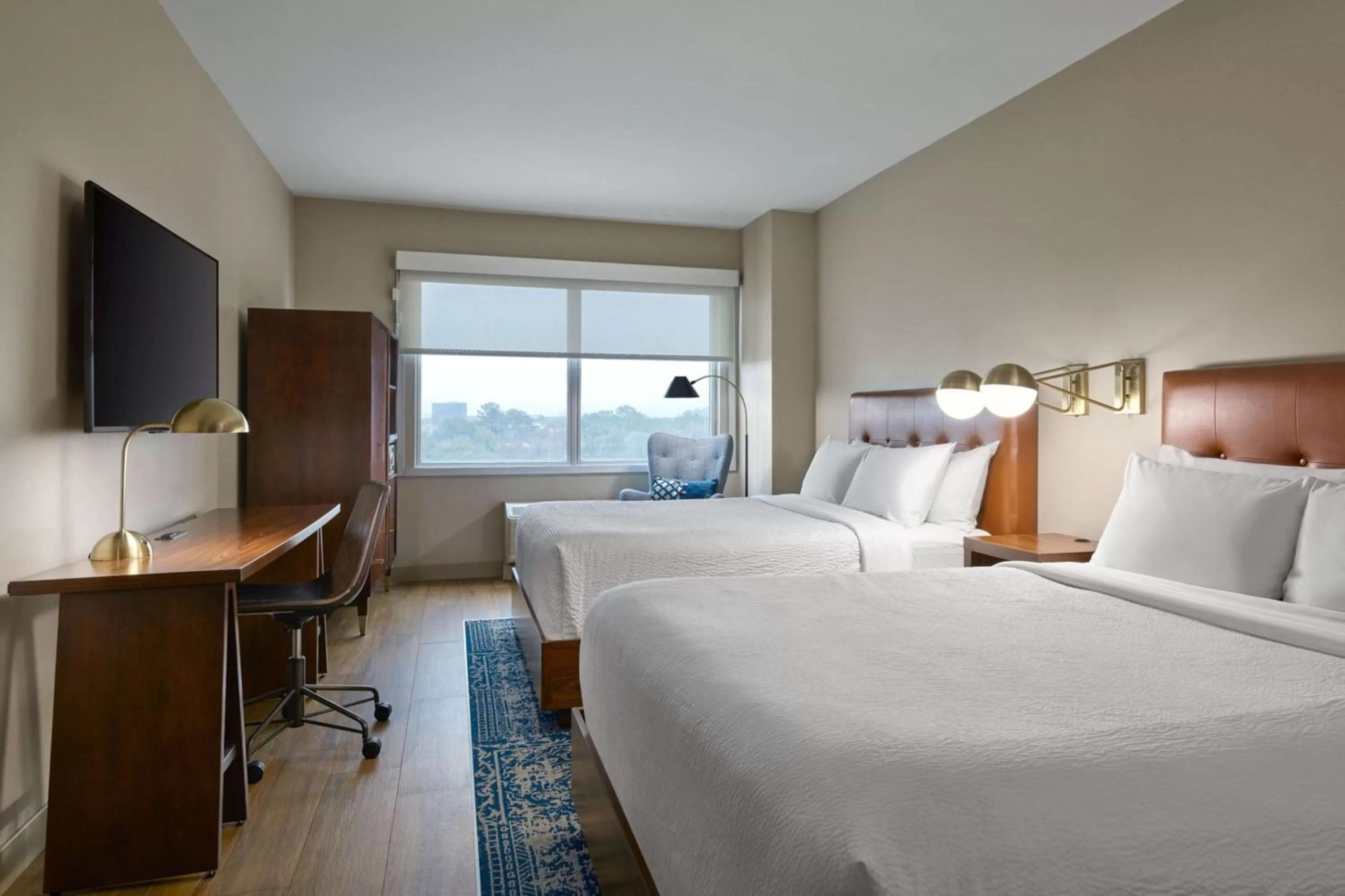 Queen Room with Two Queen Beds and Adapted Tub - Mobility Accessible in Four Points by Sheraton Houston Intercontinental Airport