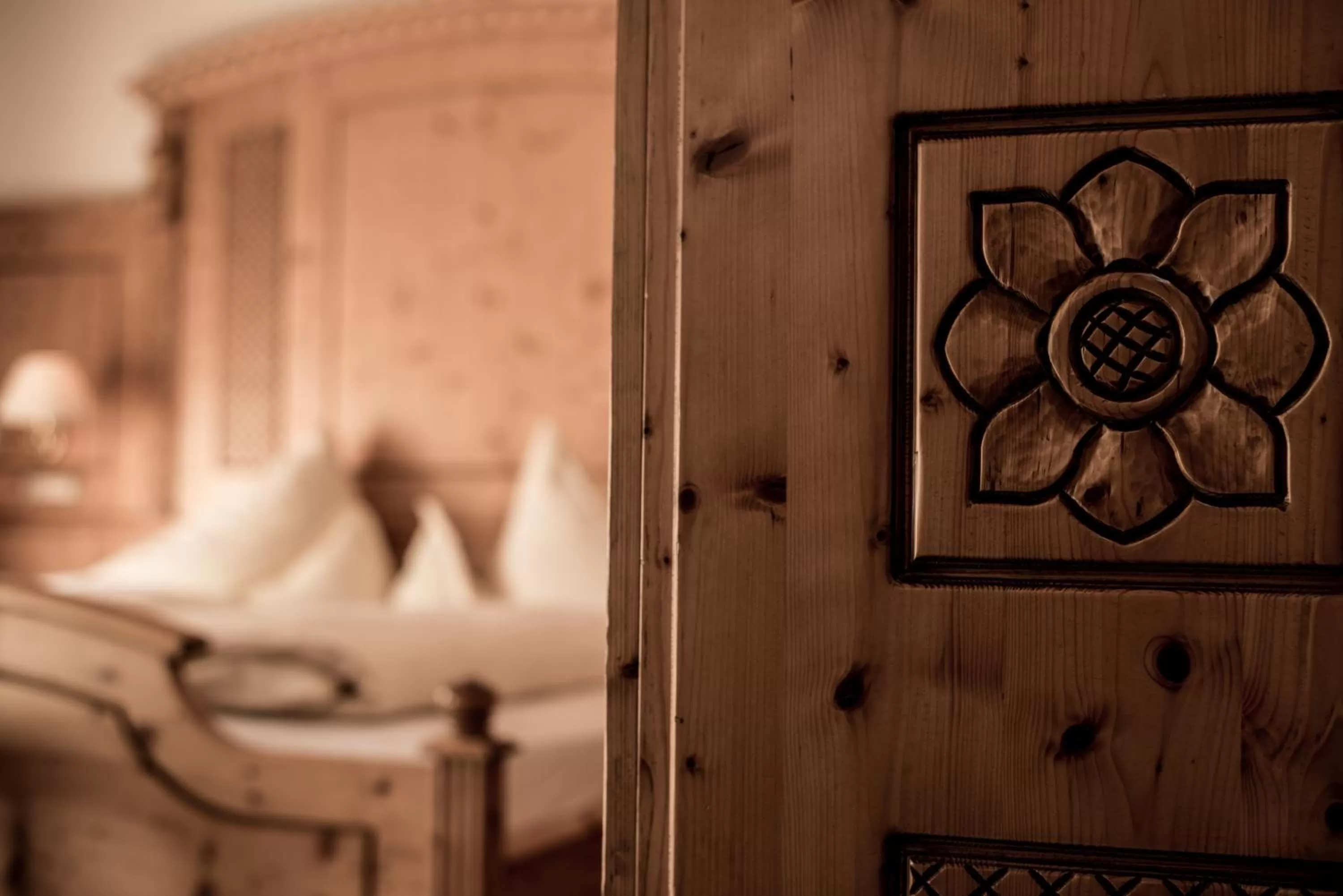 Photo of the whole room, Bed in Hotel Enzian Genziana