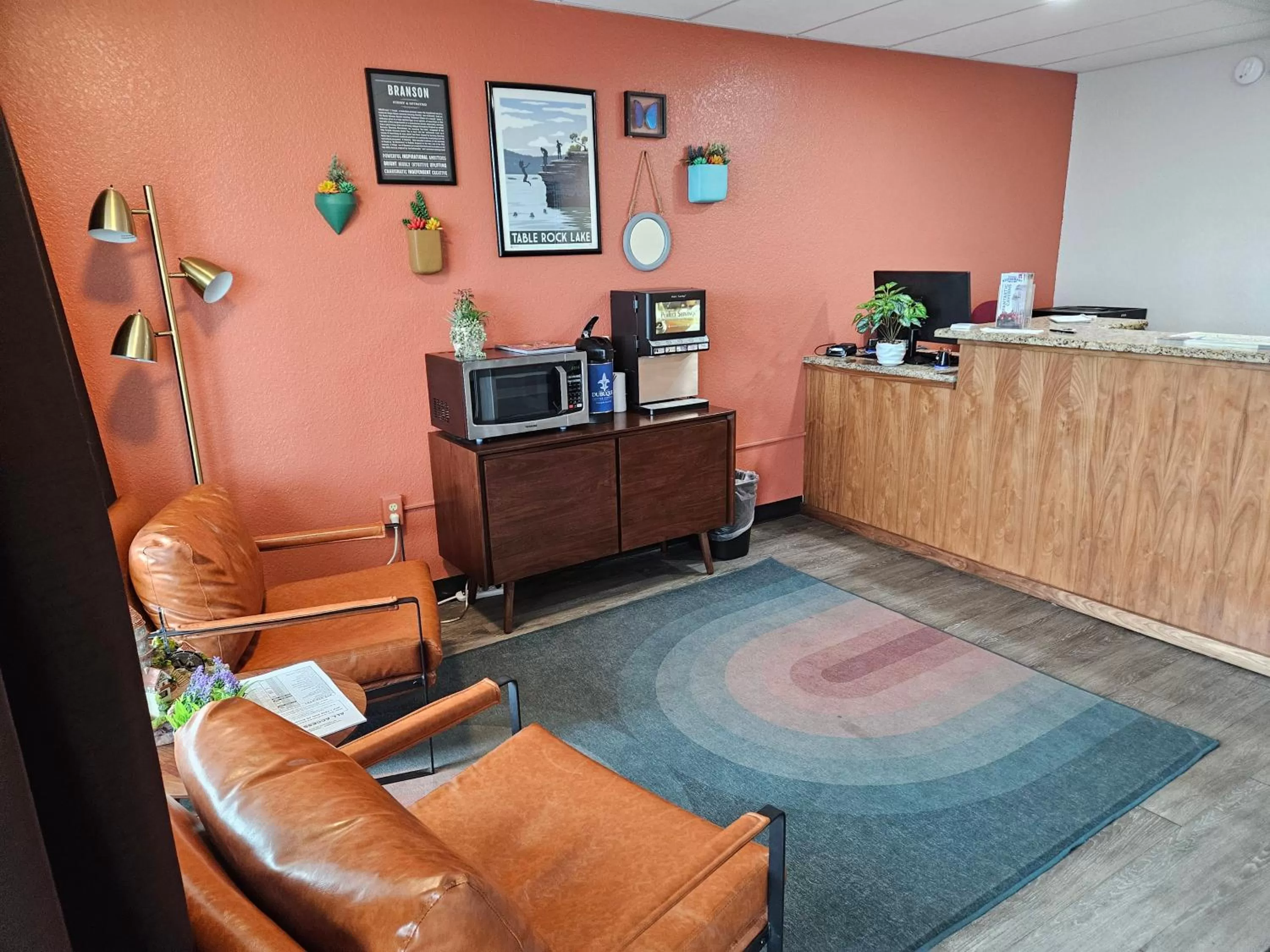 Lobby or reception in The Branson Welcome Inn