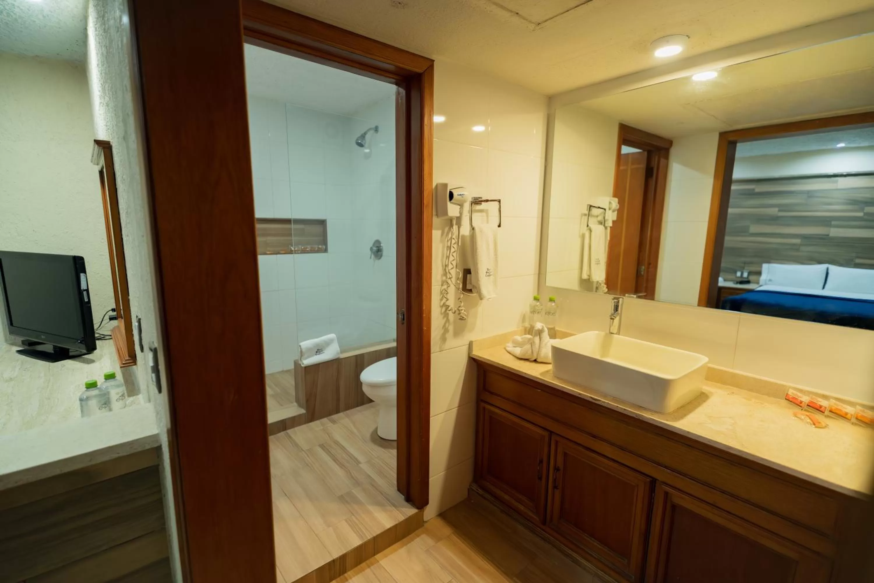 Bathroom in Hotel Santiago De Compostela - Guadalajara Centro Historico