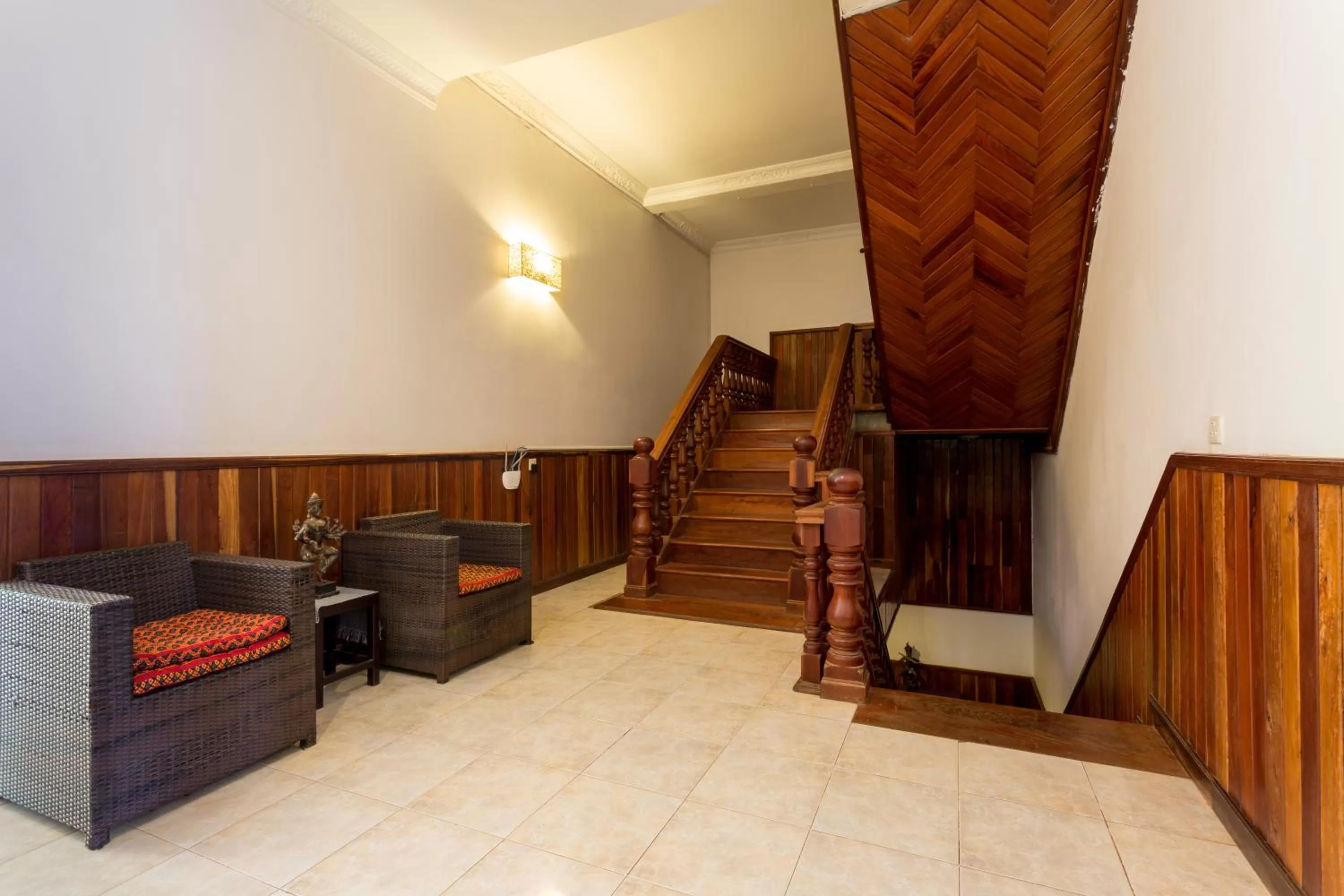 Seating area in Le Tigre Villa