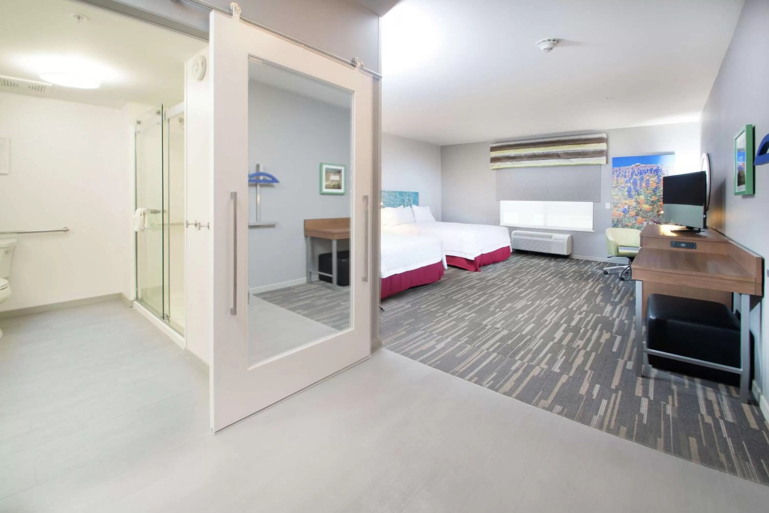 Bedroom in Hampton Inn Arvin Tejon Ranch, Ca