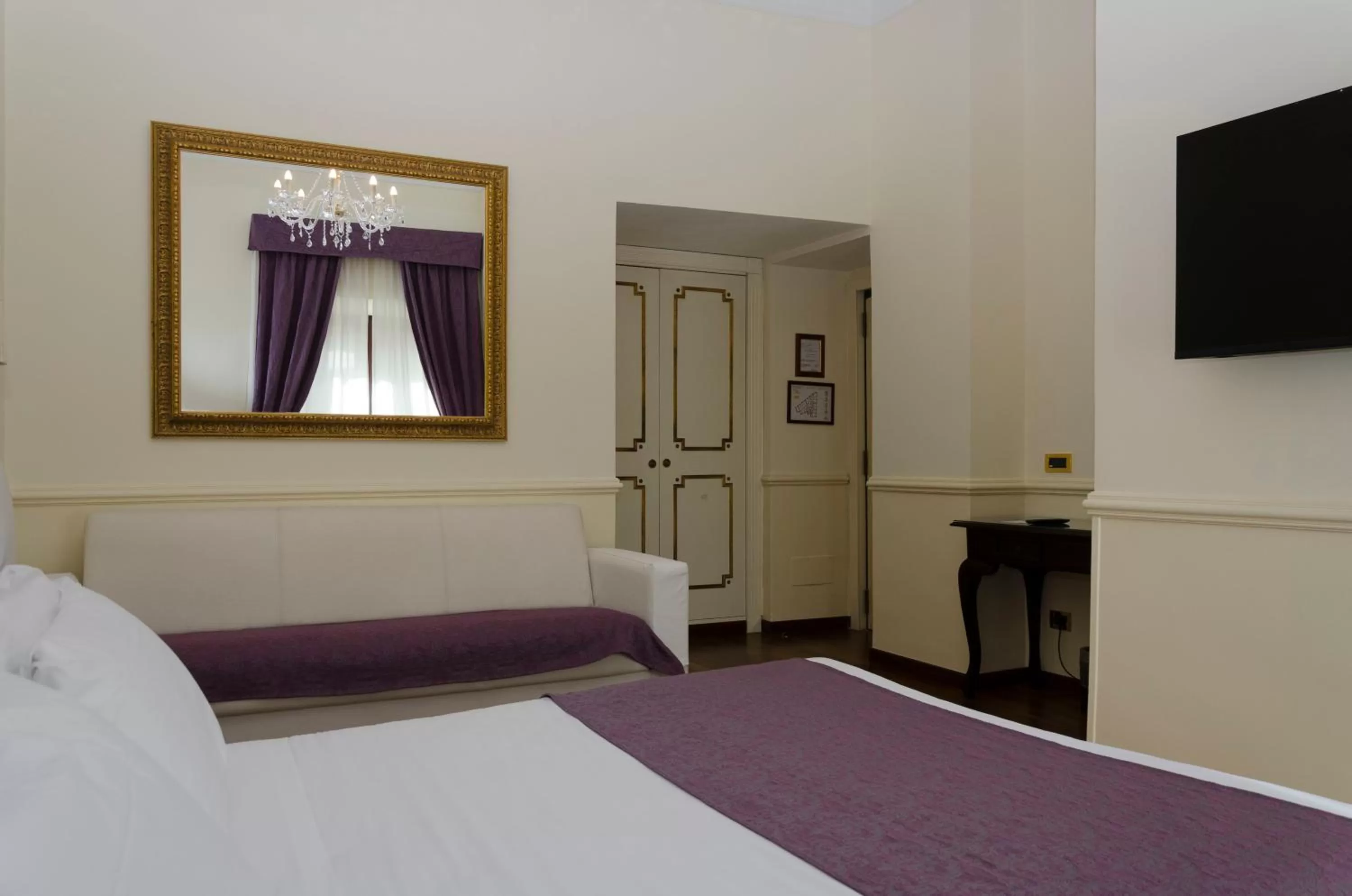 Bed in Hotel Traiano