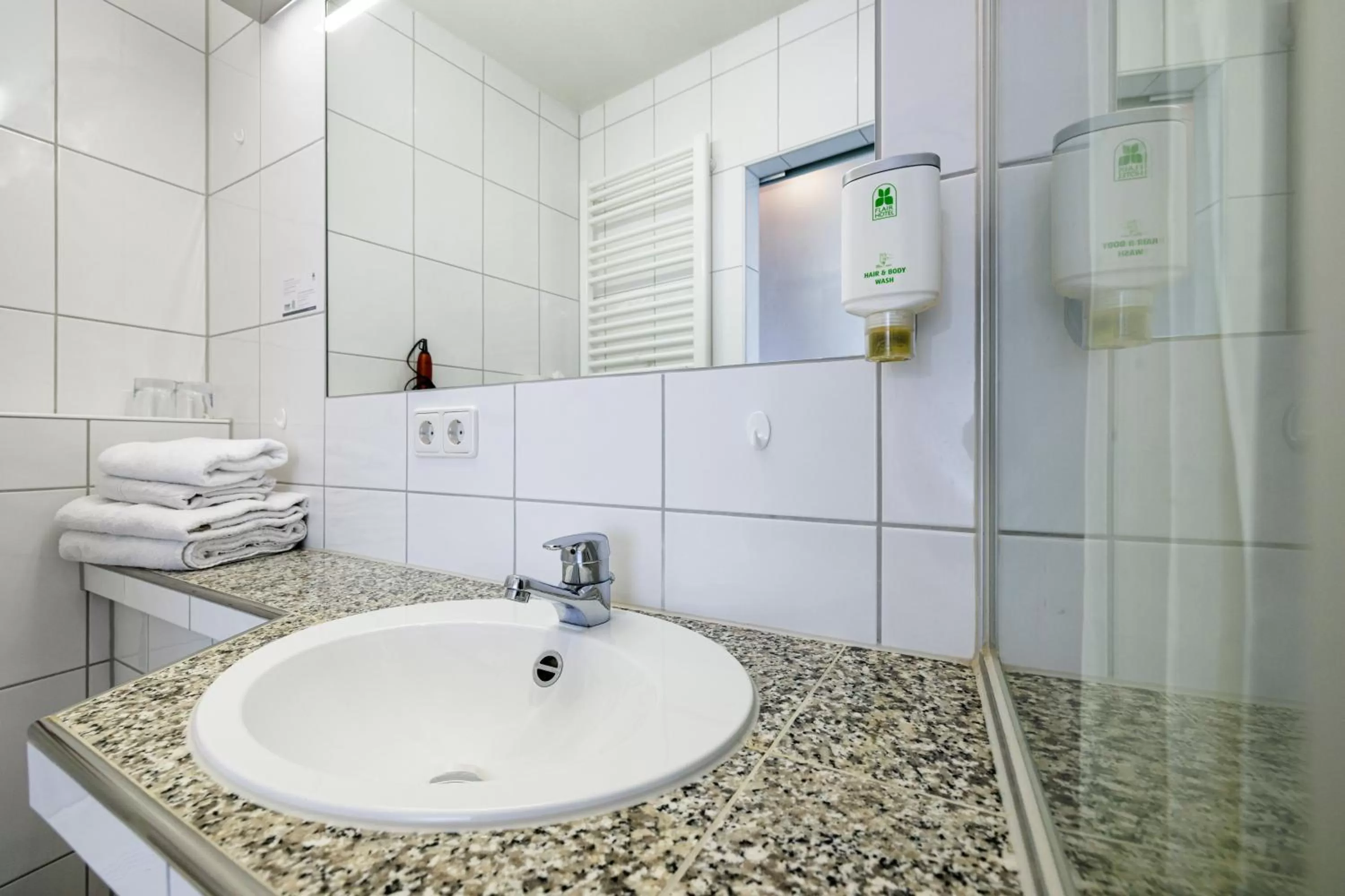 Bathroom in Flair Hotel zum Storchen