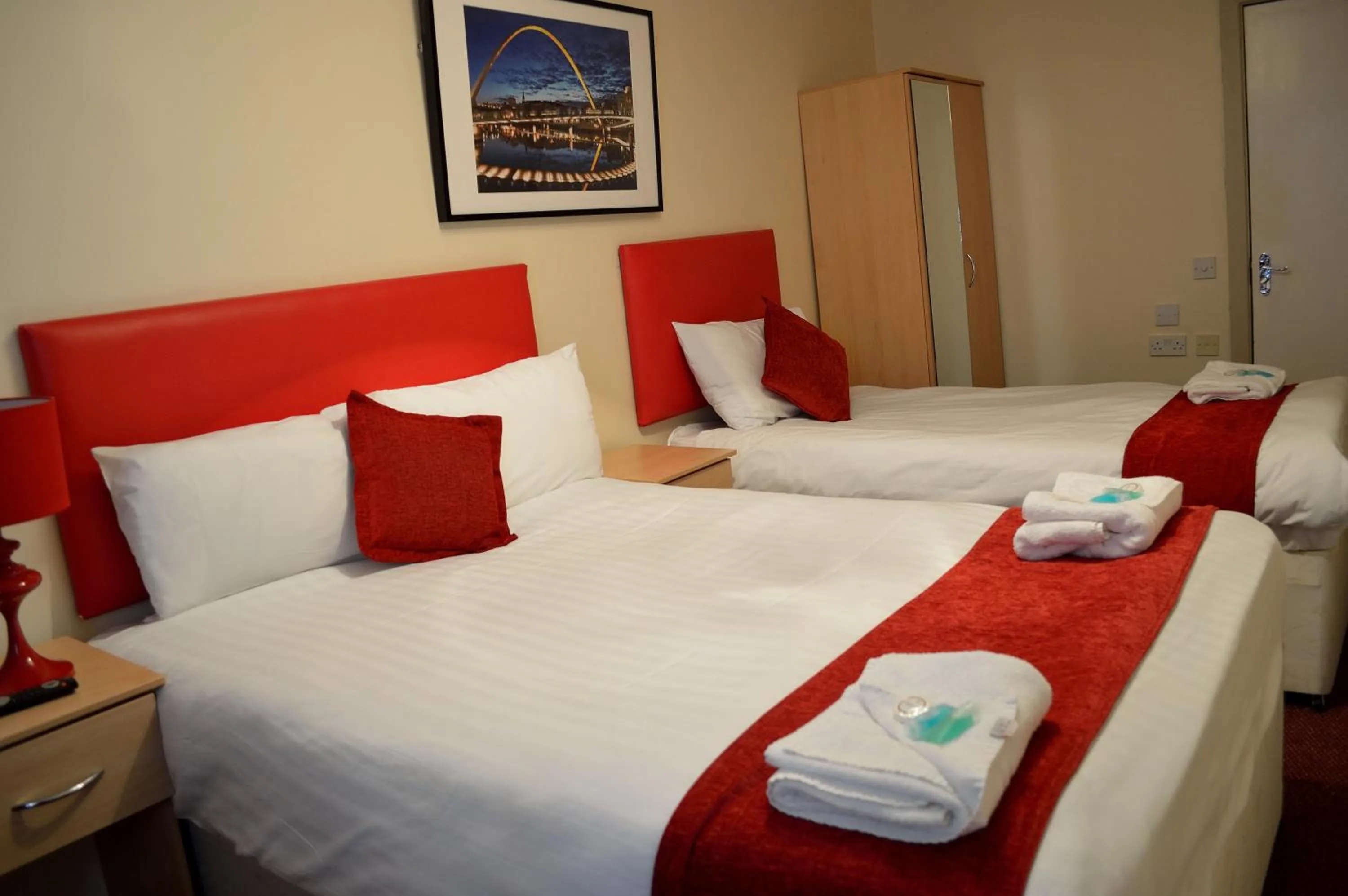 Bedroom, Bed in Hotel Express Newcastle Gateshead