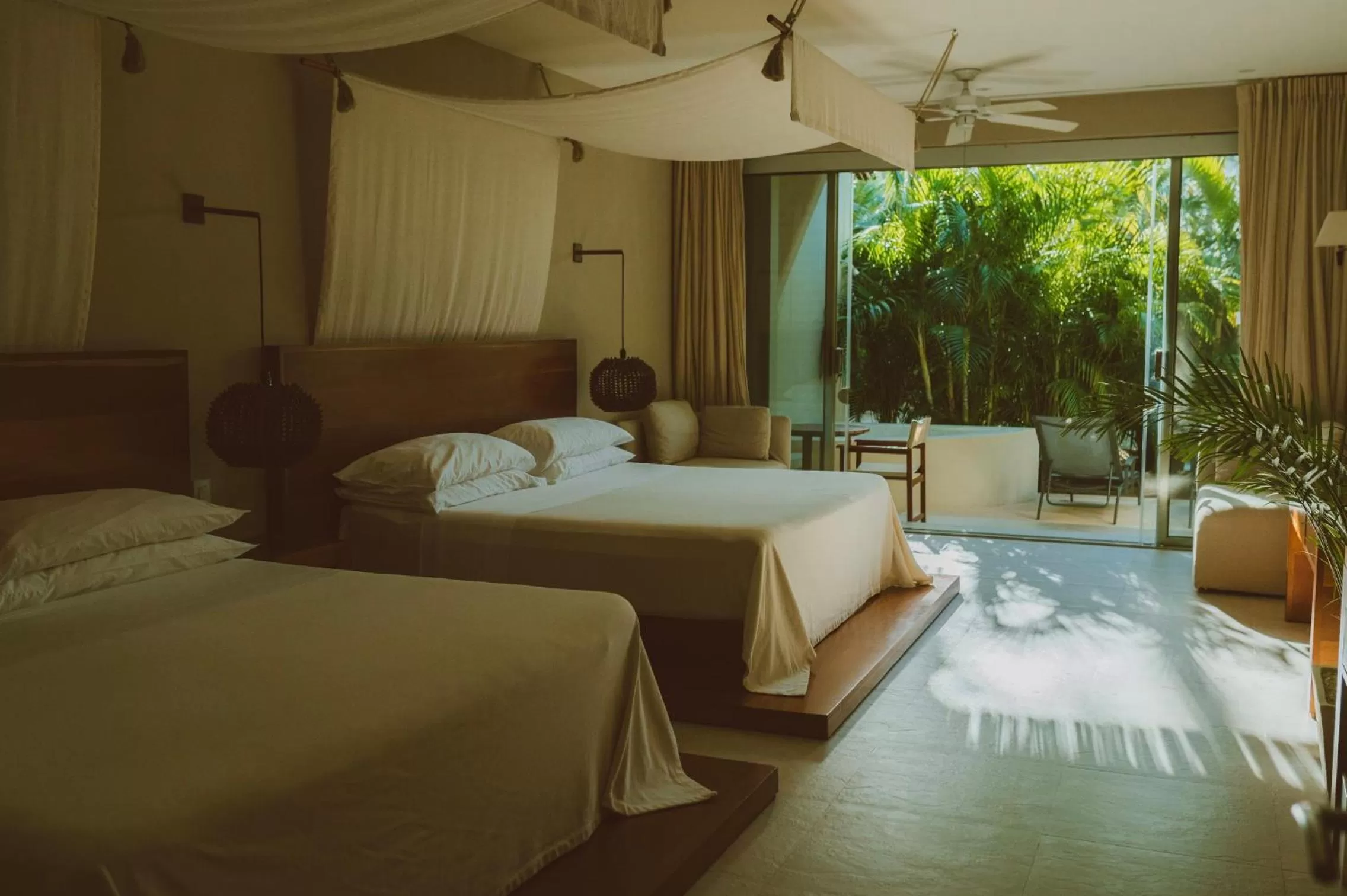 Bed in Jashita Hotel