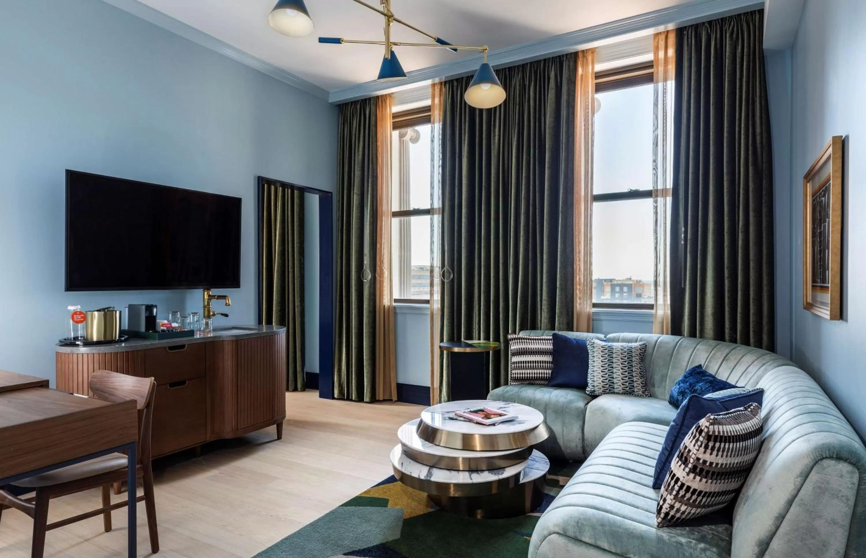 Bedroom in Canopy By Hilton Philadelphia Center City