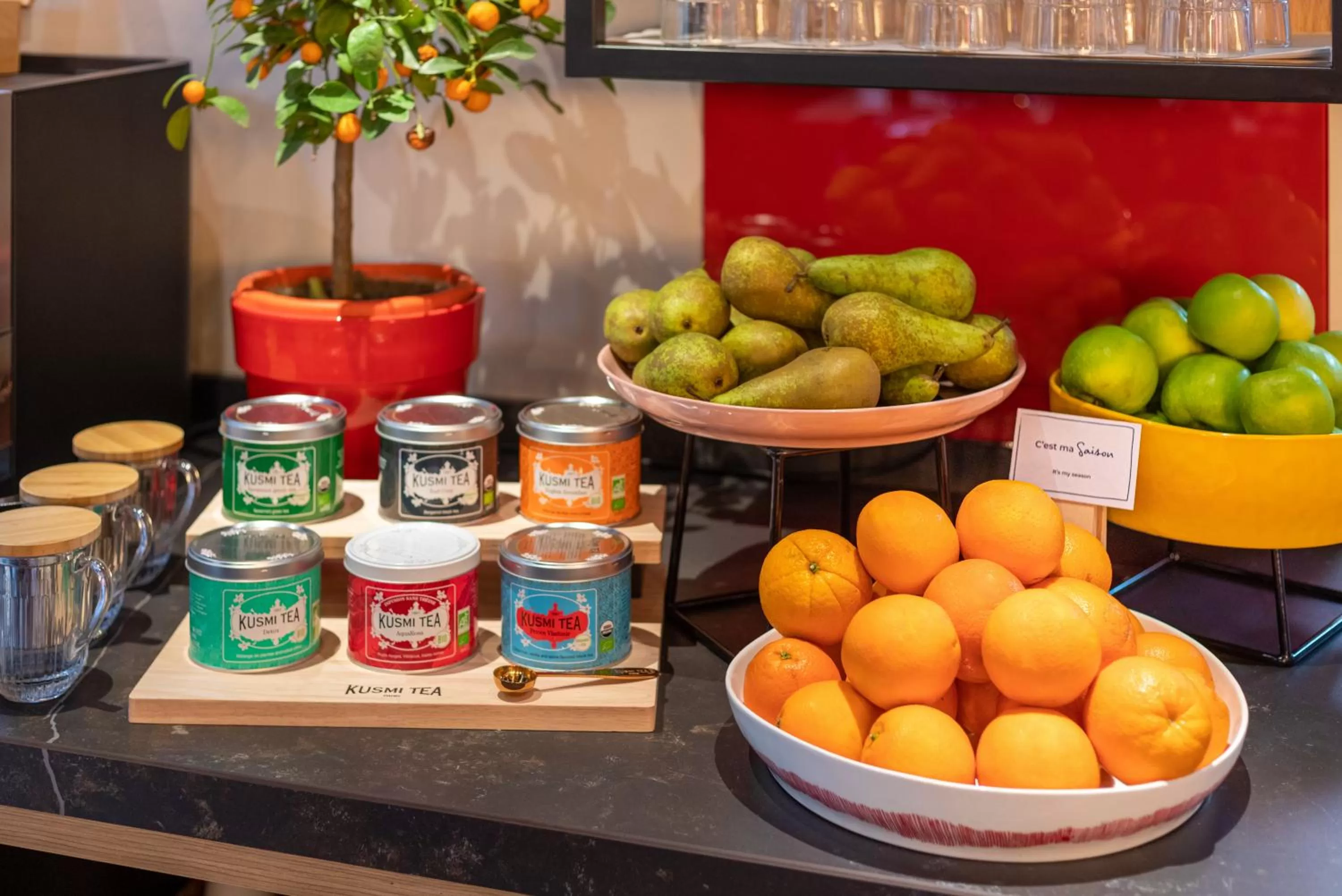 Food and drinks in Novotel Paris Vaugirard Montparnasse