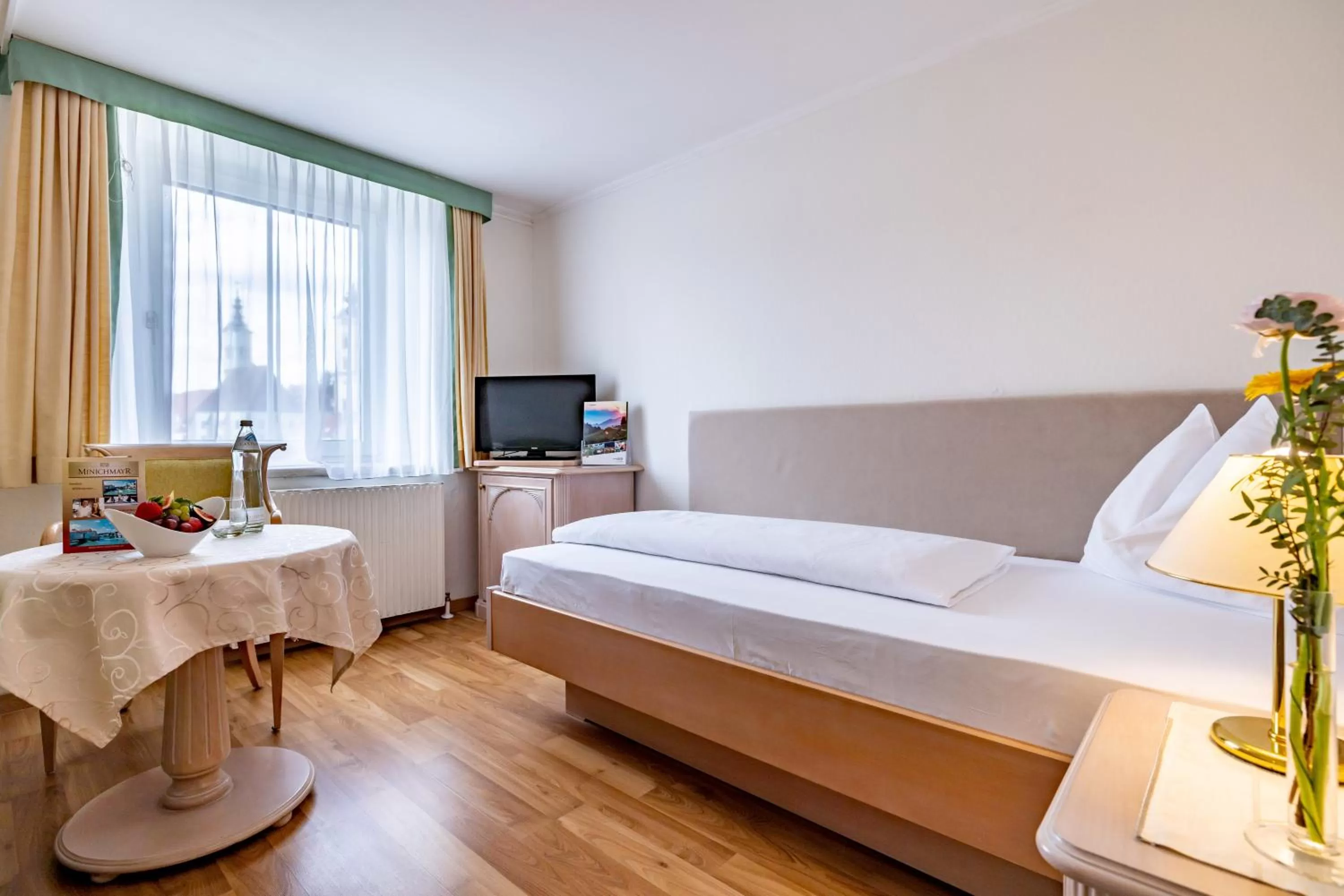 Photo of the whole room, Bed in Hotel-Restaurant Minichmayr