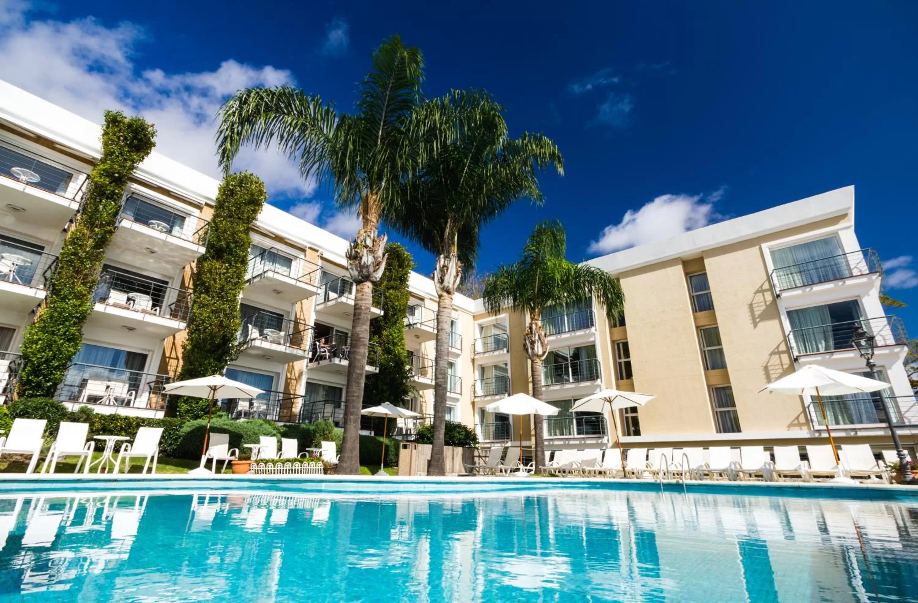 Property building in Radisson Hotel Colonia del Sacramento