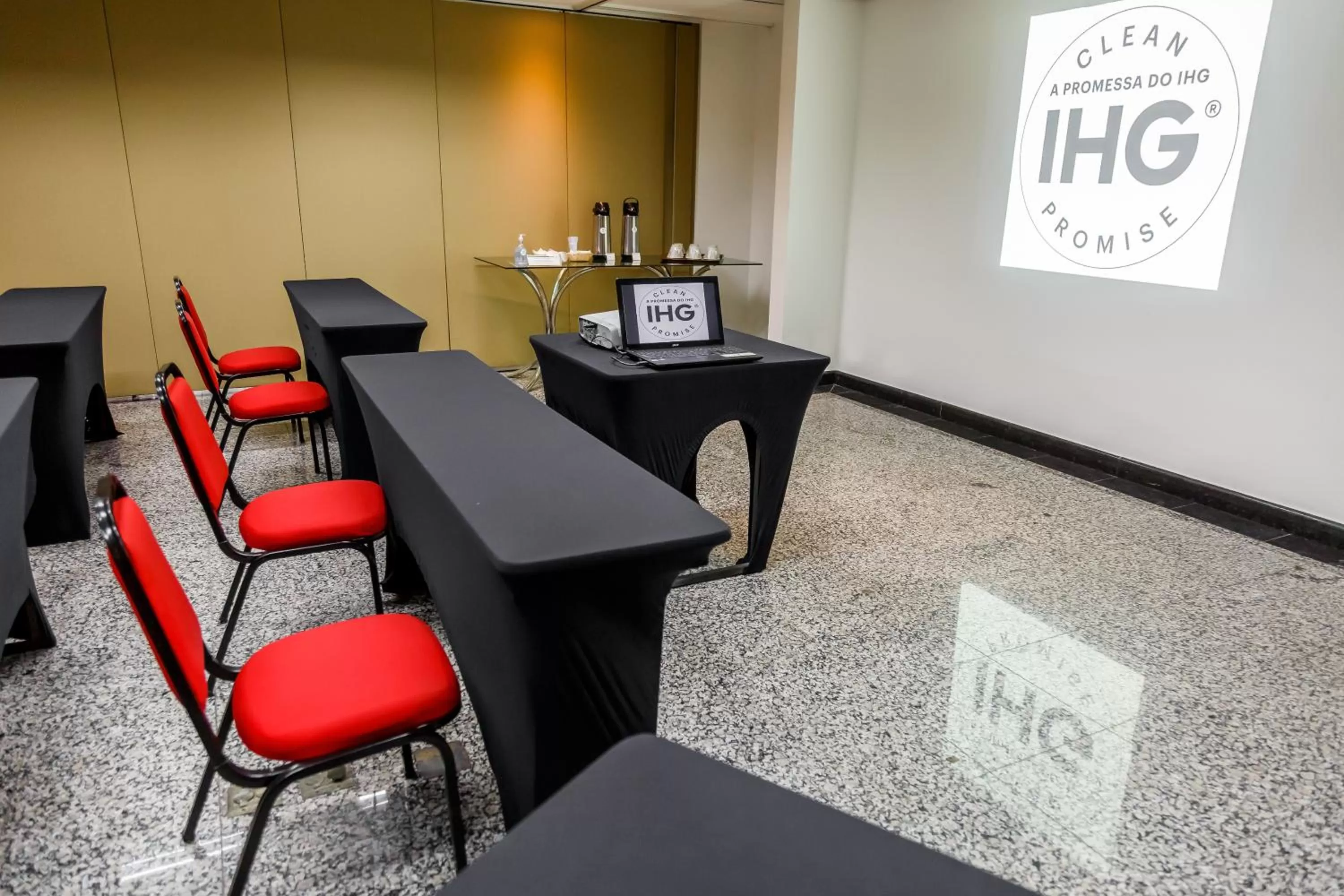 Meeting/conference room in Holiday Inn Manaus by IHG