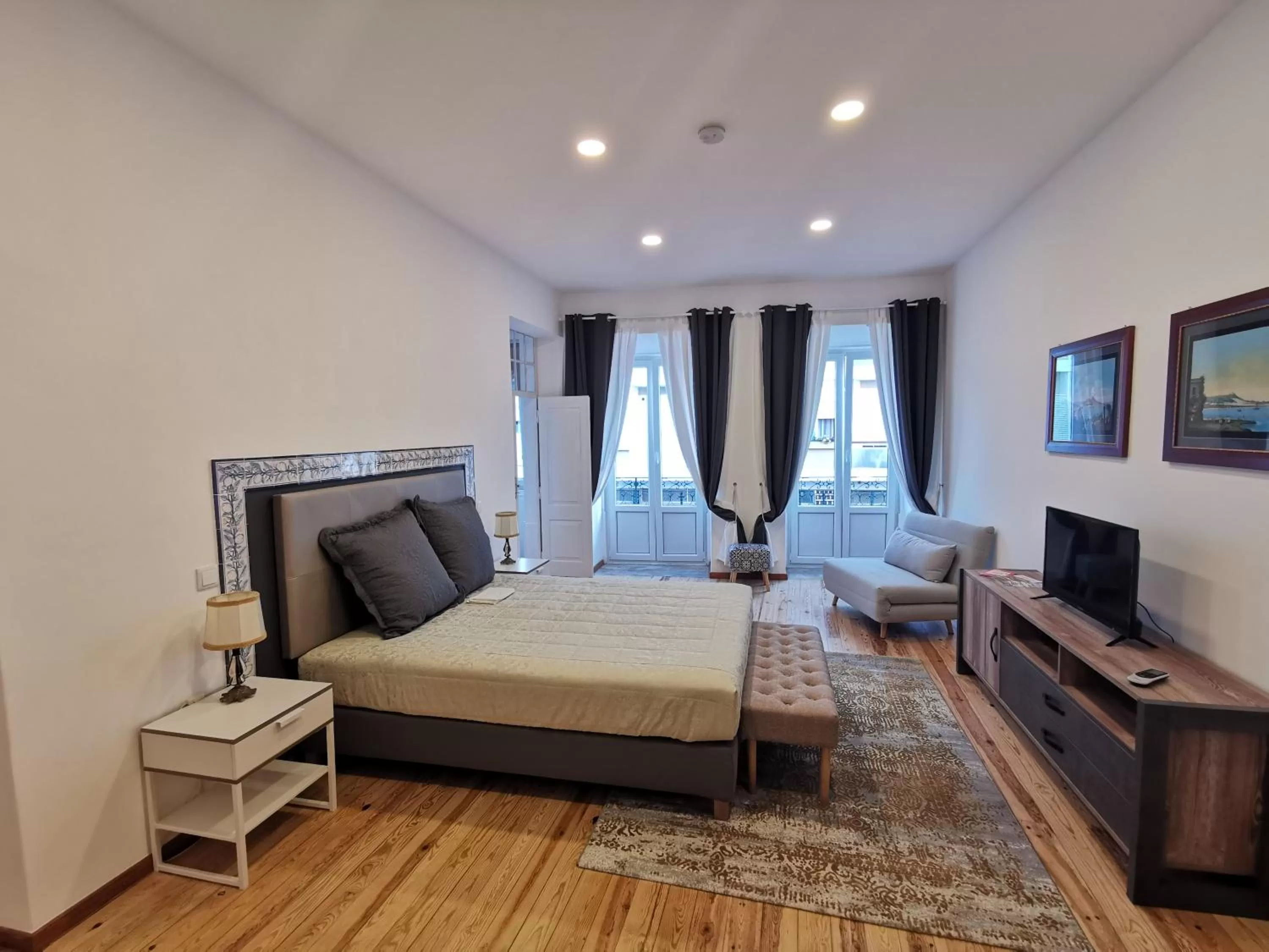 Bed in Casa Saudade luxury rooms