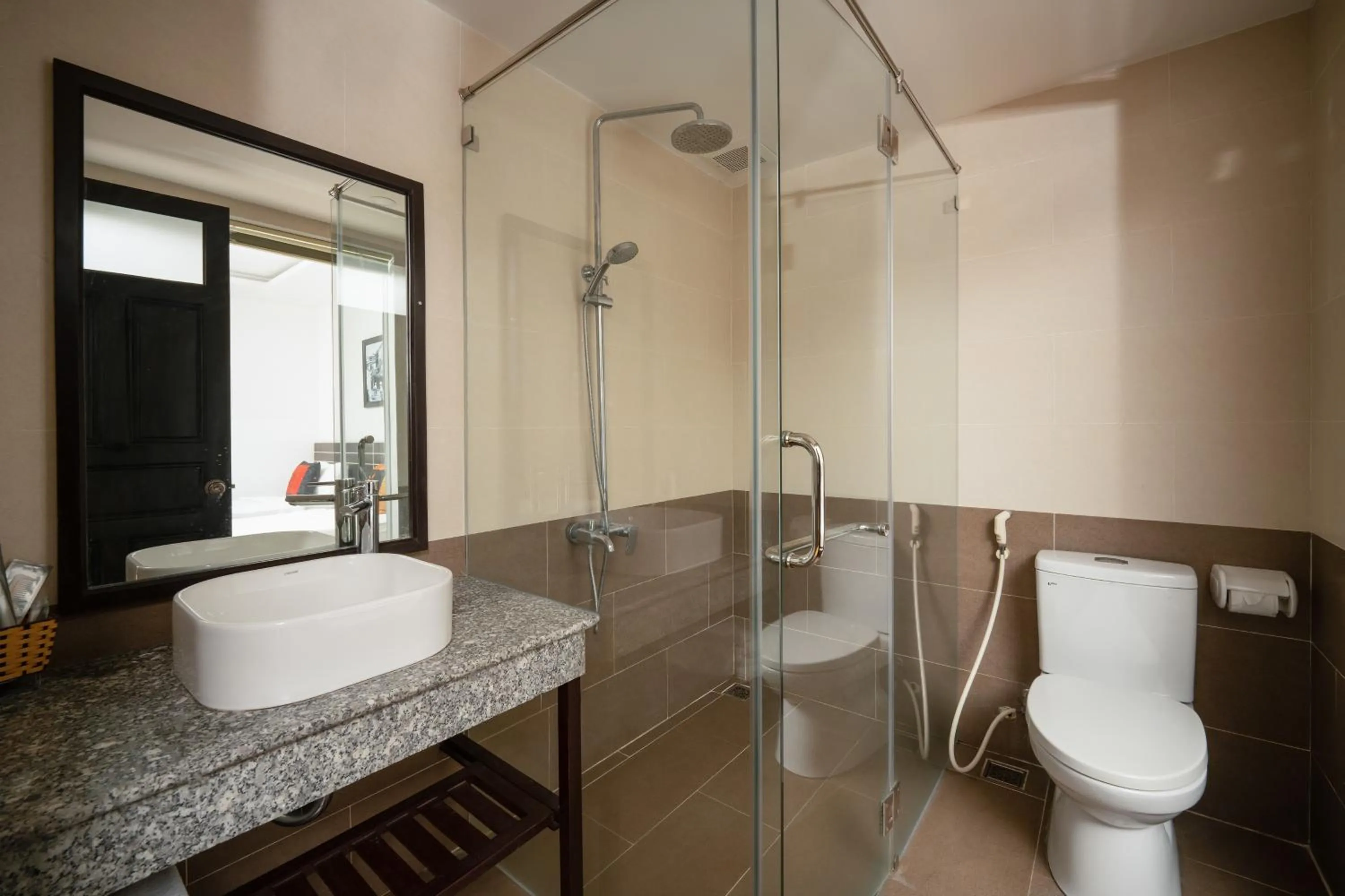 Shower in Viet Long Hoian Beach Hotel - STAY 24H