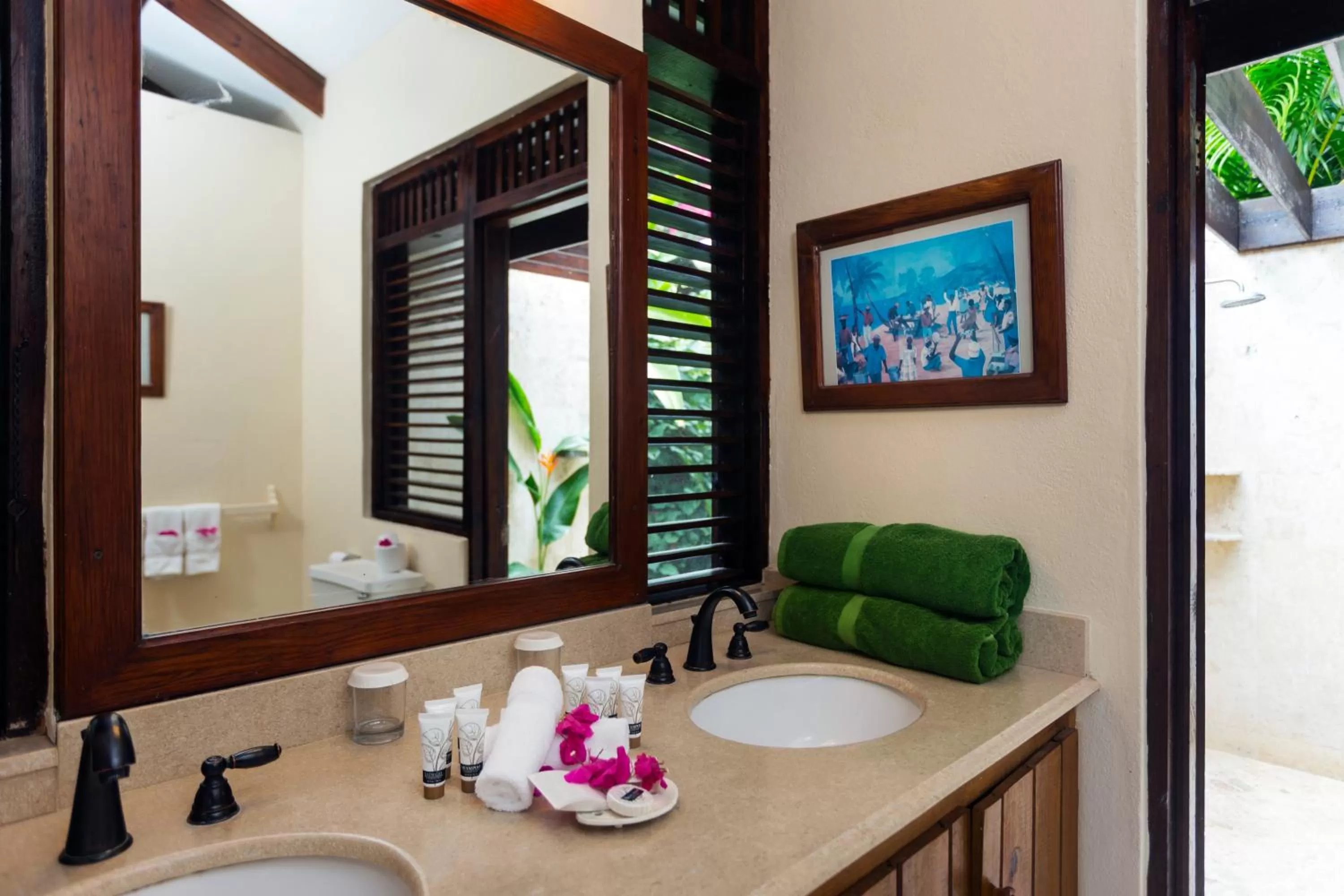 Bathroom in Stonefield Villa Resort