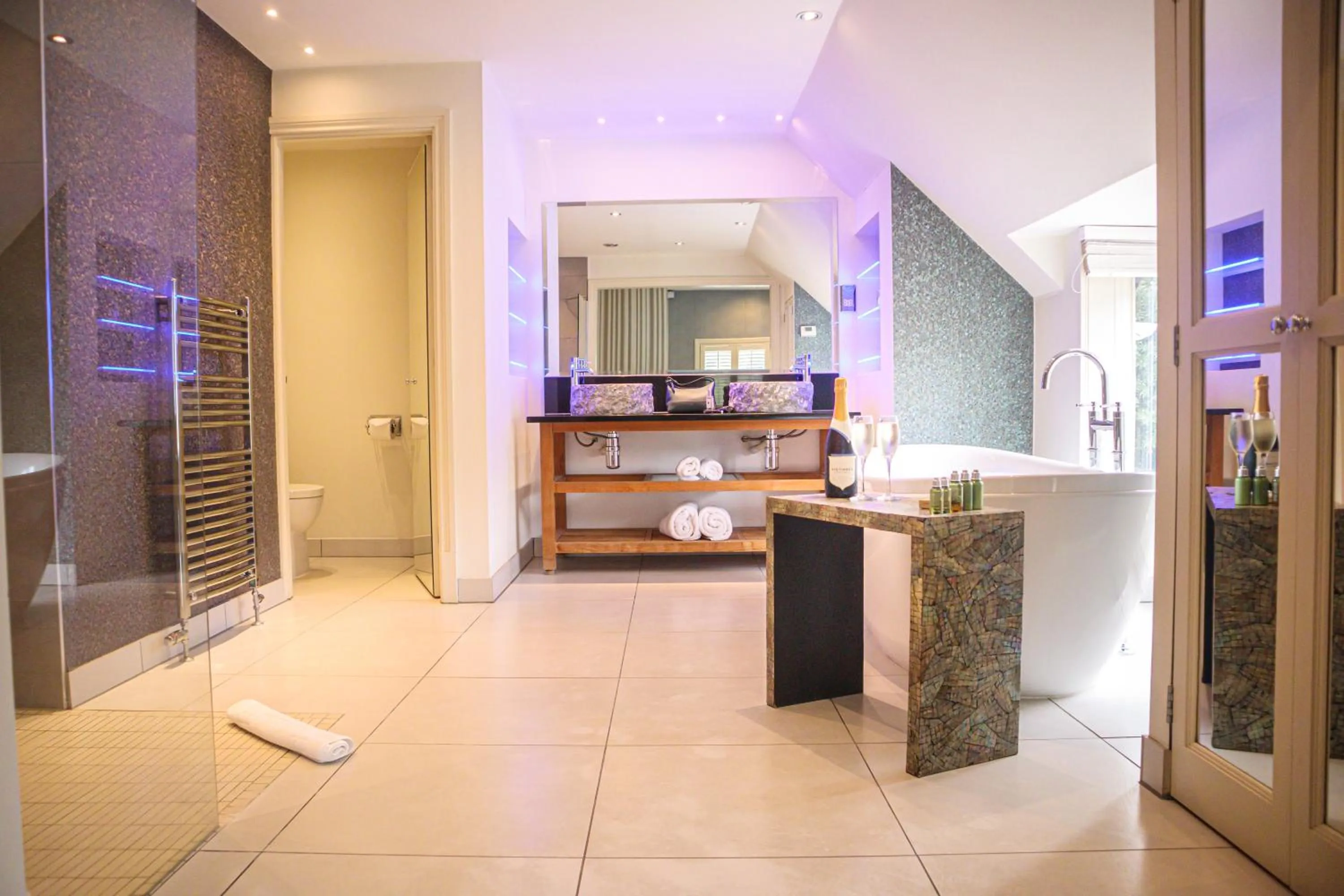 Shower in Rowhill Grange Hotel & Utopia Spa