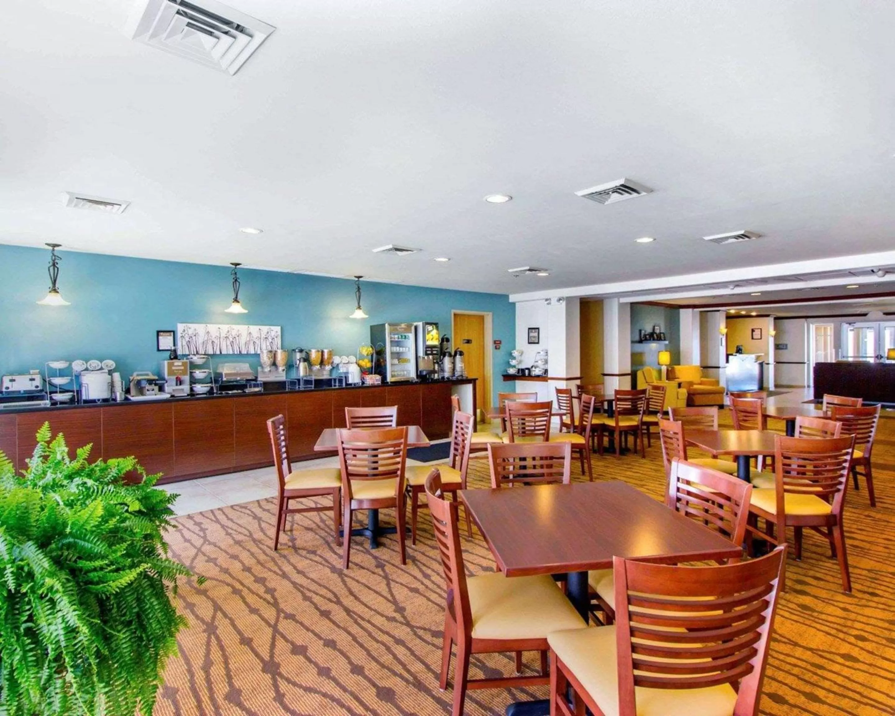 Restaurant/places to eat in Sleep Inn & Suites Evansville - Casper