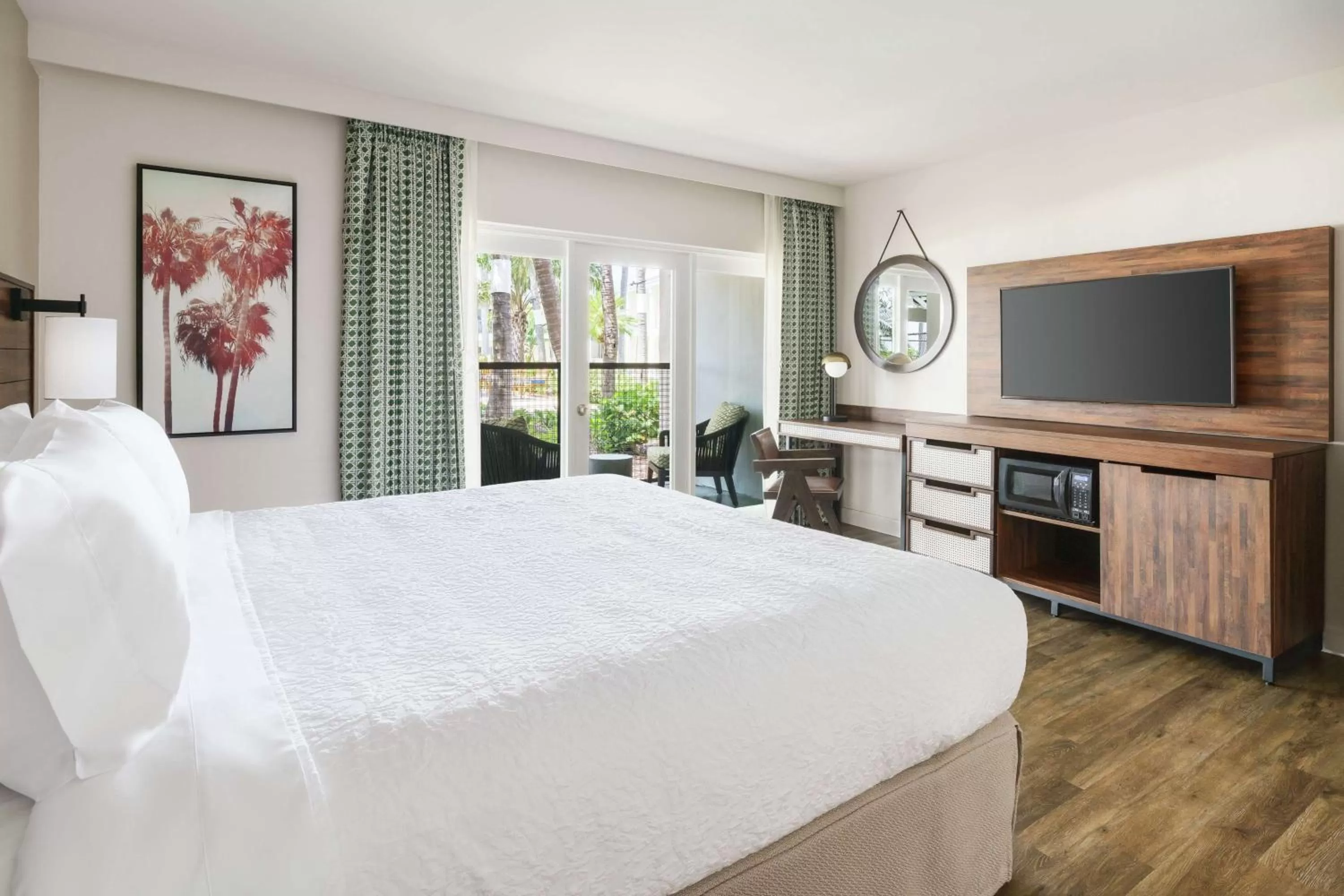 Bedroom, Bed in Hampton Inn Key West FL