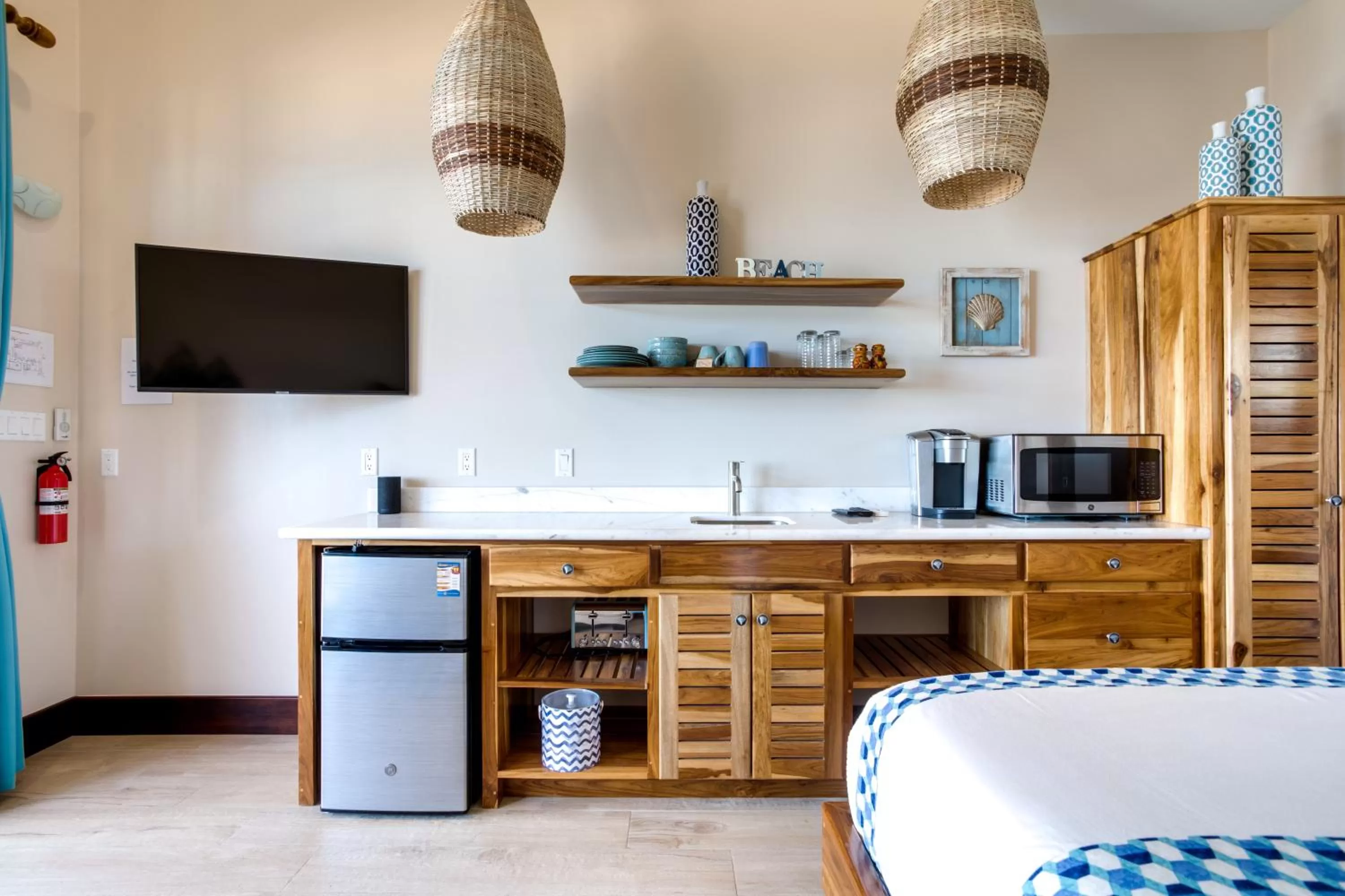 TV and multimedia, Bed in Ocean Breeze