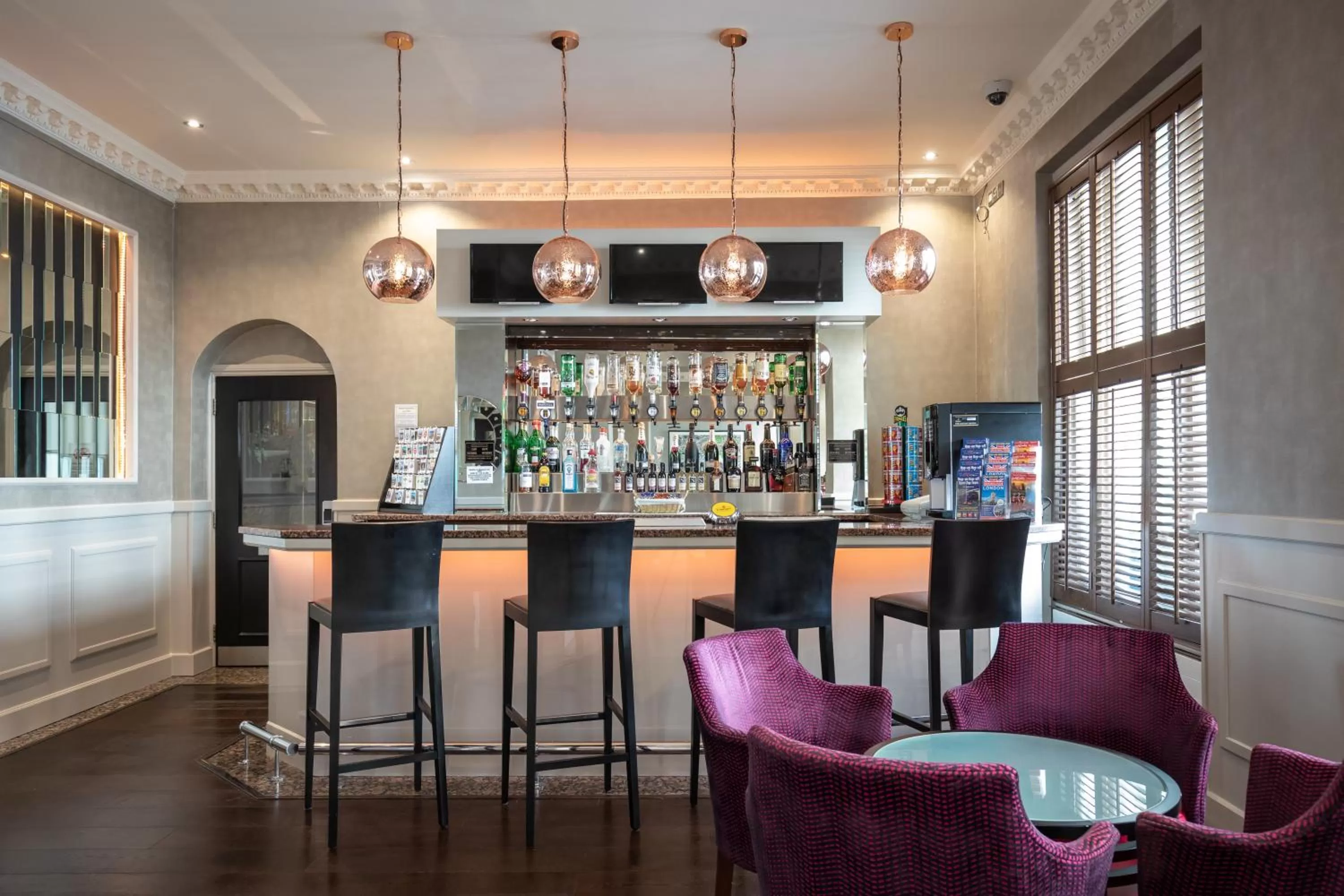 Lounge or bar in Sidney Hotel London-Victoria