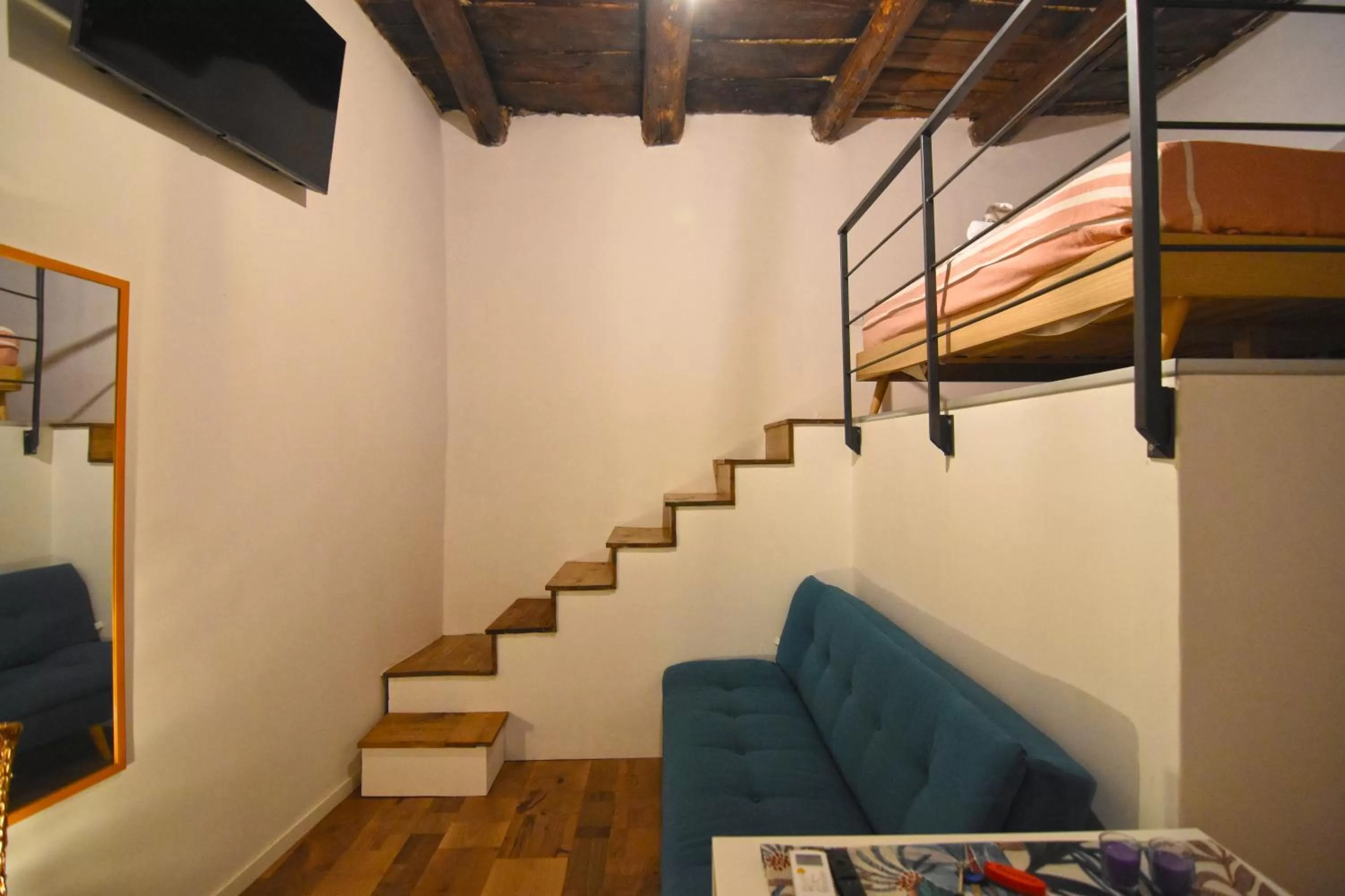 Photo of the whole room, Seating Area in La Dimora di Artemide B&B