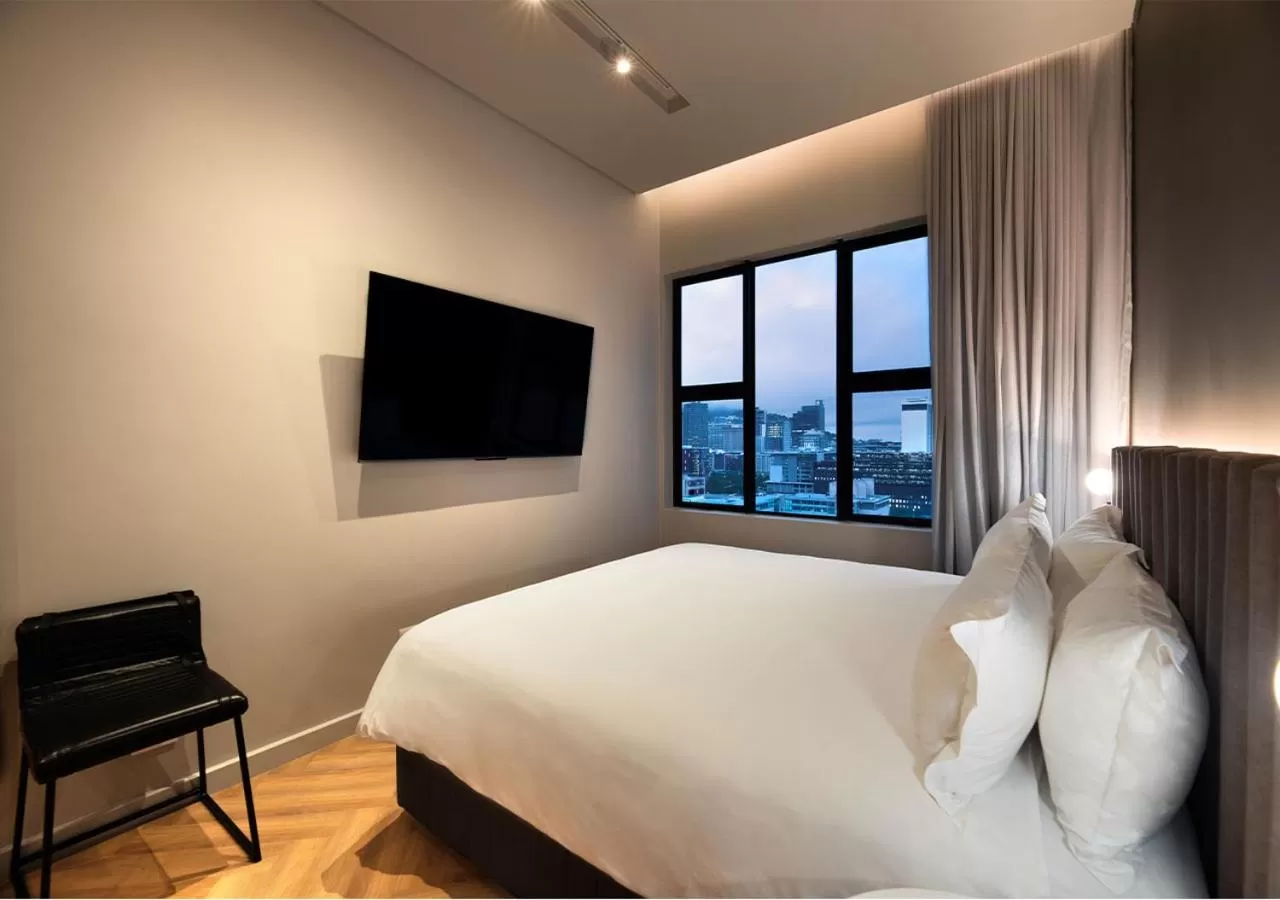 Bedroom, Bed in The Rockefeller Hotel by NEWMARK