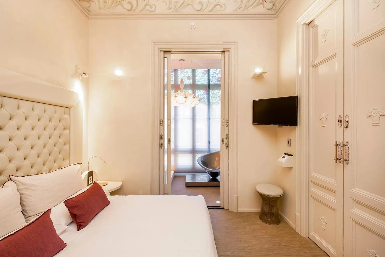 Bed in El Palauet Modernist Suites Barcelona