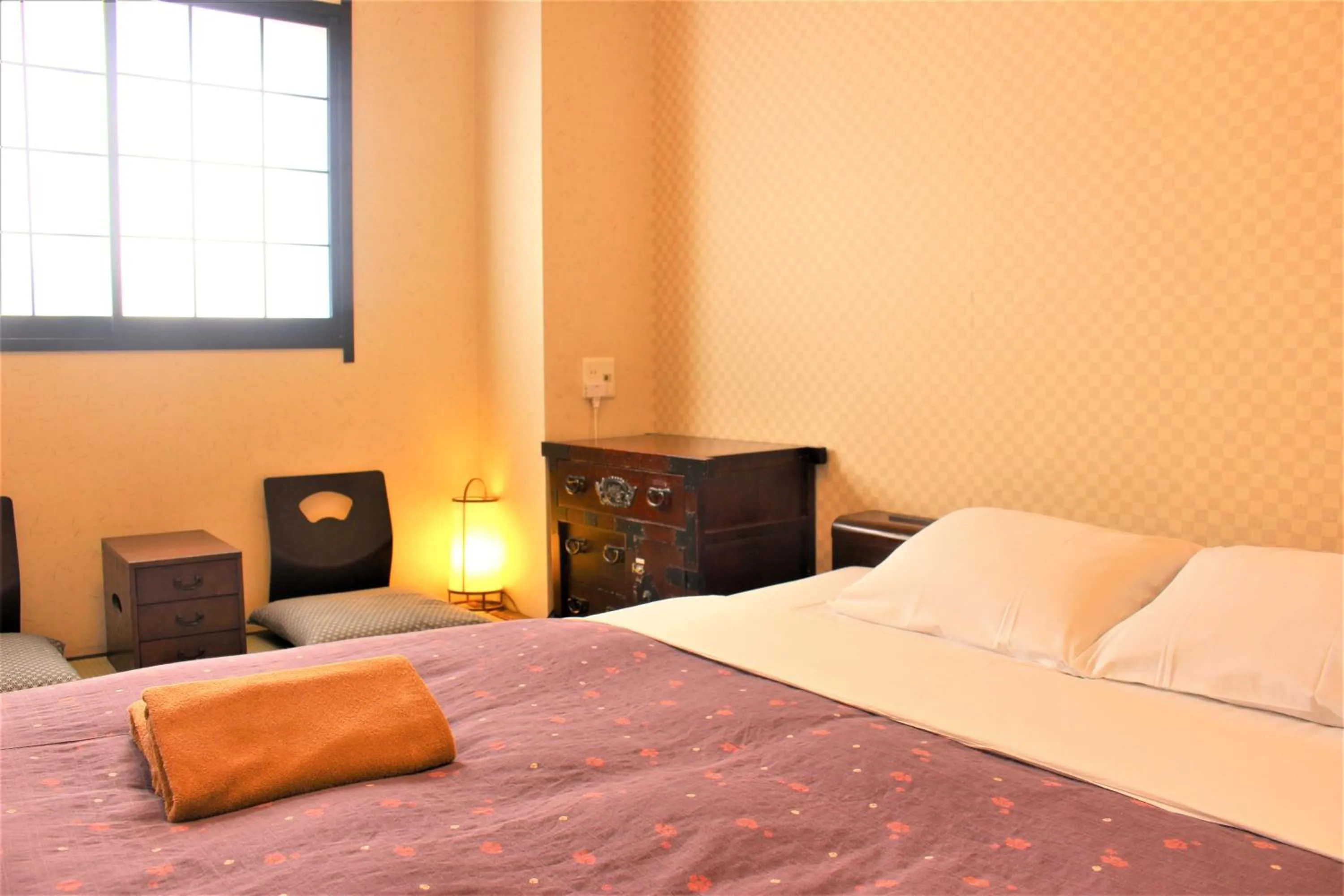 Photo of the whole room, Bed in K's House Tokyo Oasis - Quality Hostel in Asakusa