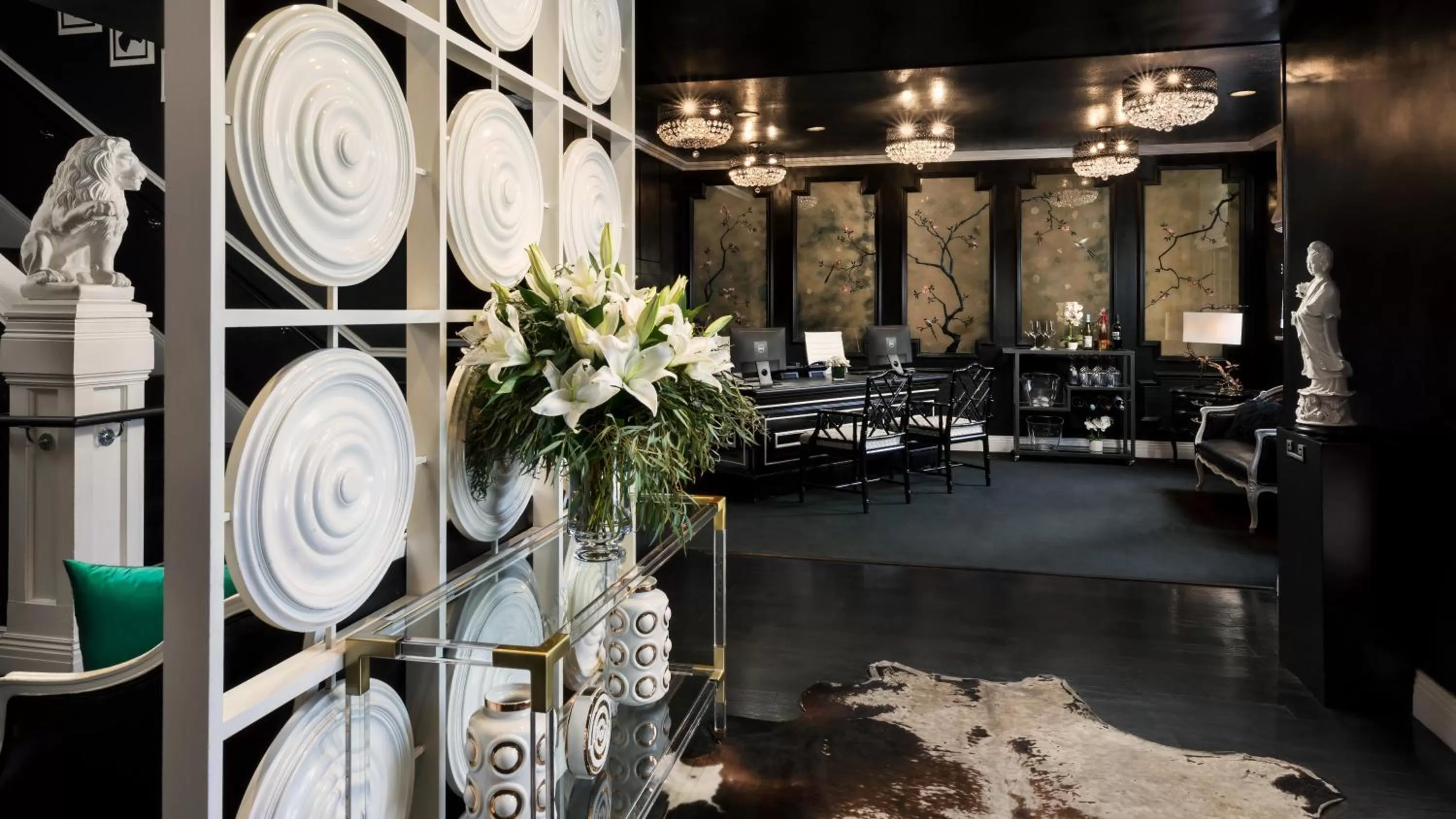 Lobby or reception in Maison 140 Beverly Hills