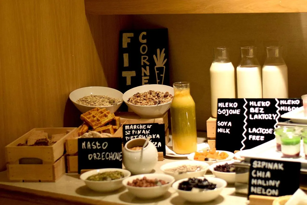 Breakfast in Ilonn Hotel