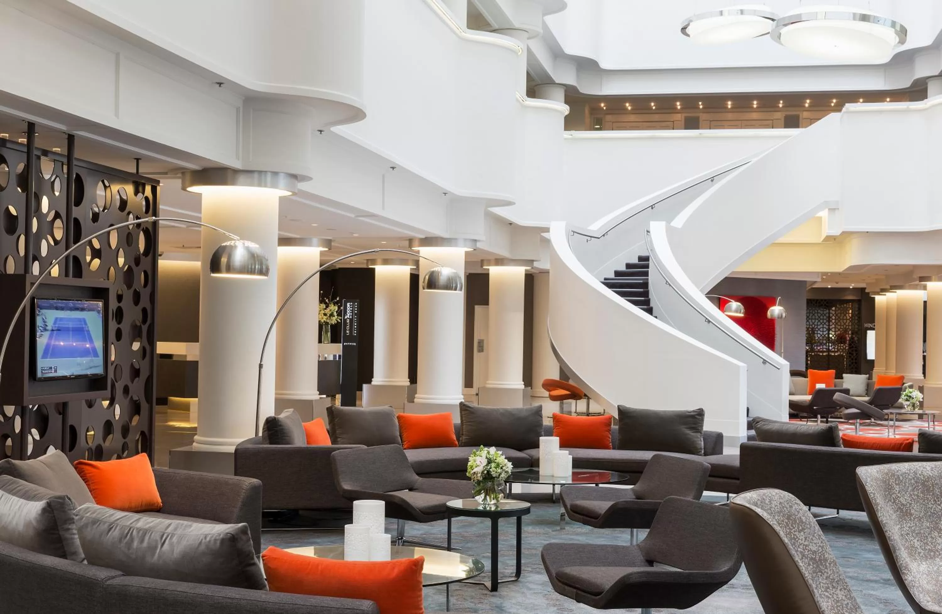 Lobby or reception in Mercure Melbourne Albert Park