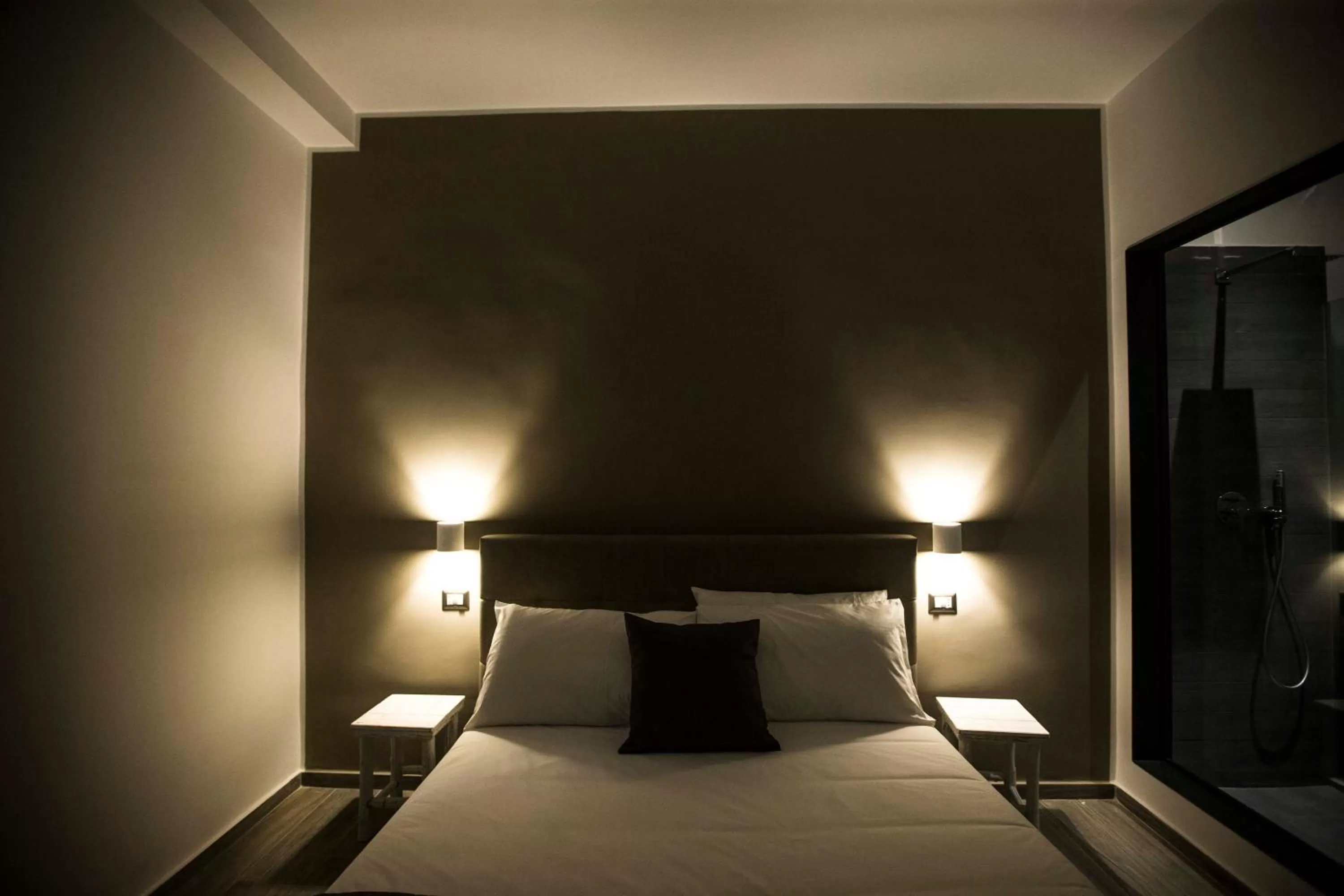 Bed in GB Central Station Napoli