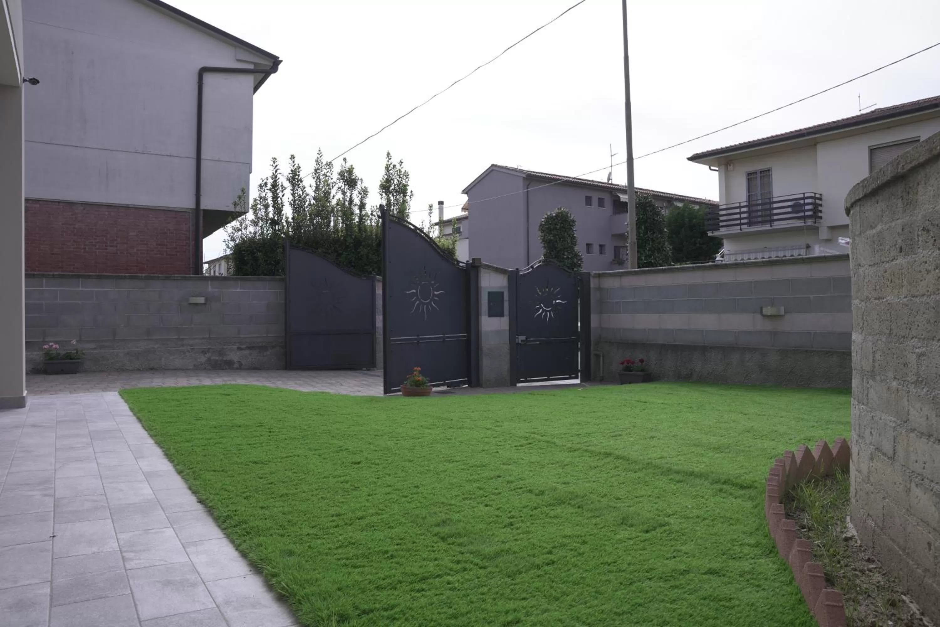 Property Building in L'ANGOLO VERDE