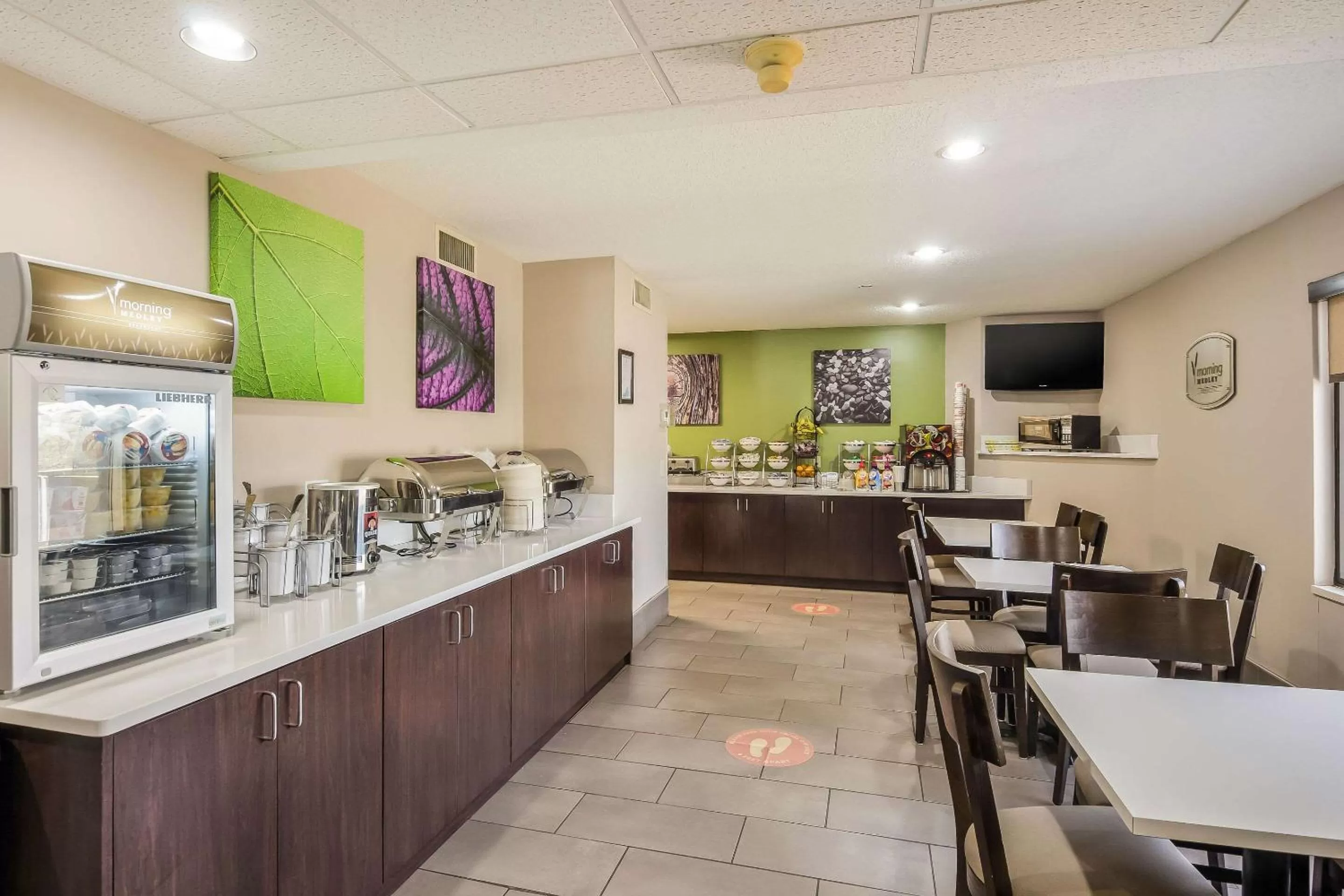 Restaurant/places to eat in Sleep Inn Wytheville I-77 and I-81