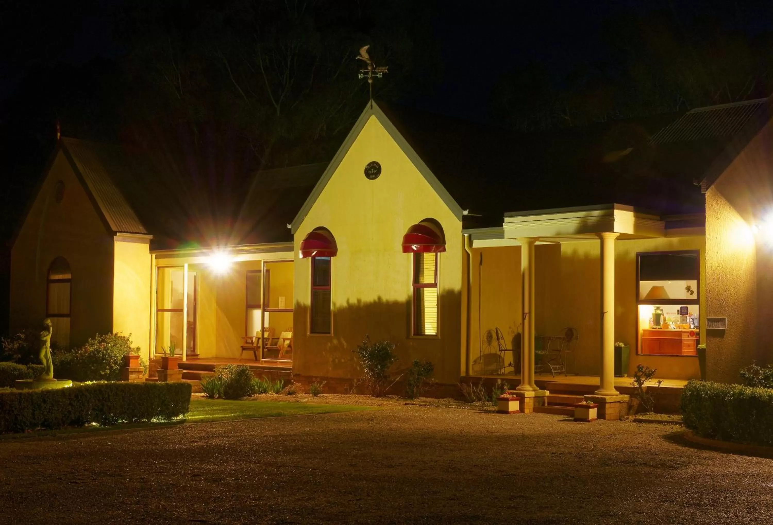 Property building in Tranquilles Bed & Breakfast