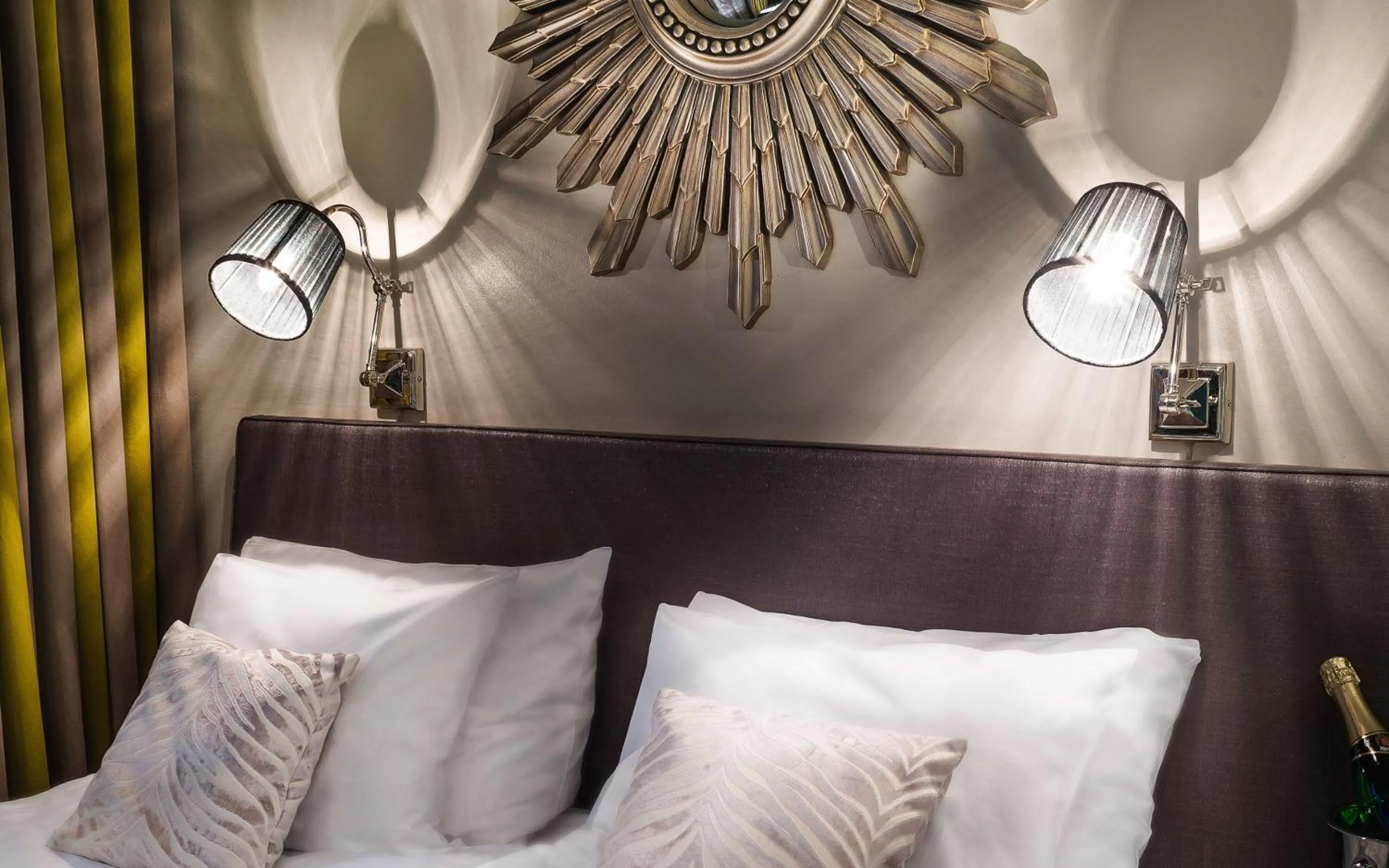 Decorative detail, Bed in Arctic City Hotel