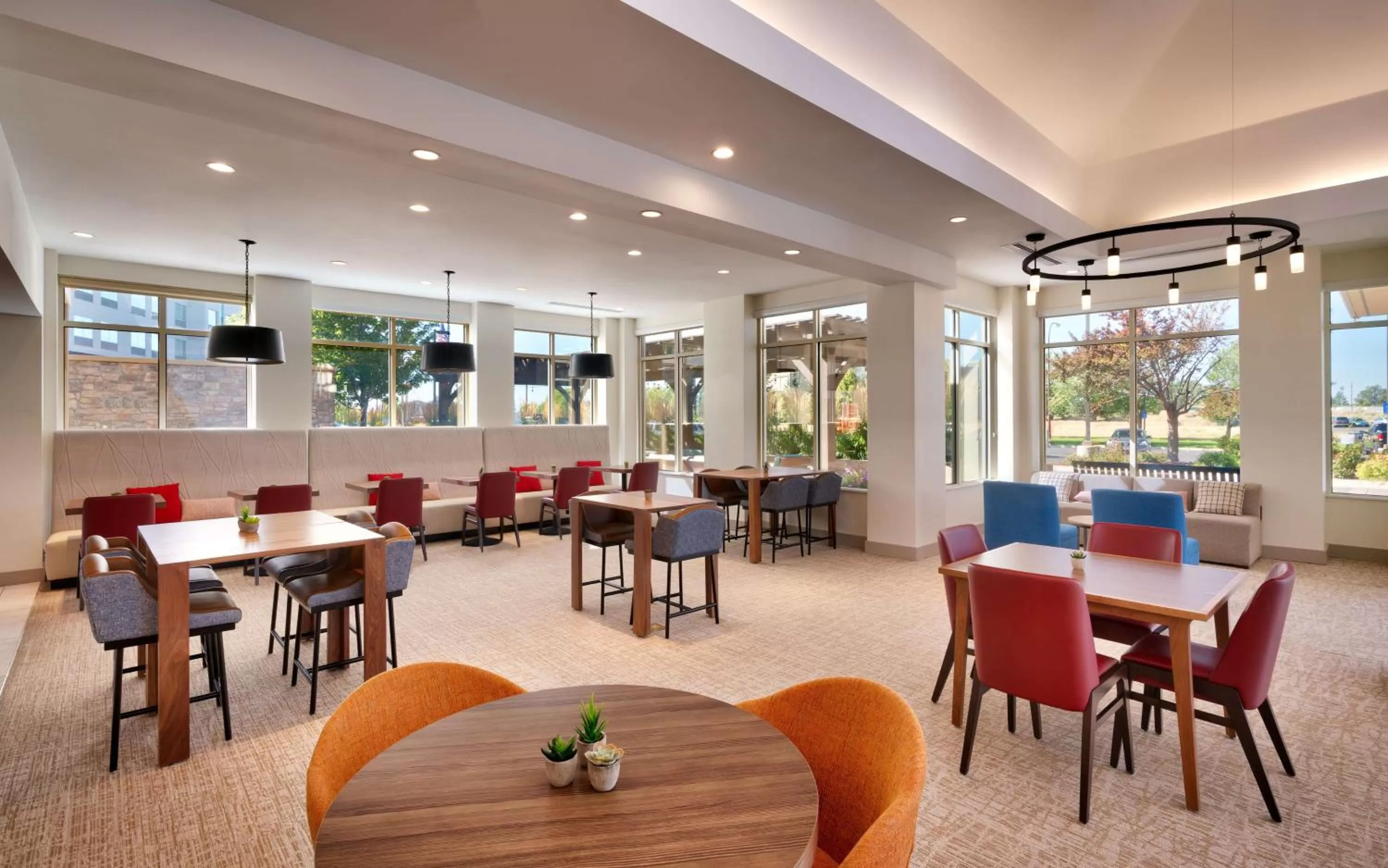 Restaurant/places to eat in Hilton Garden Inn Idaho Falls