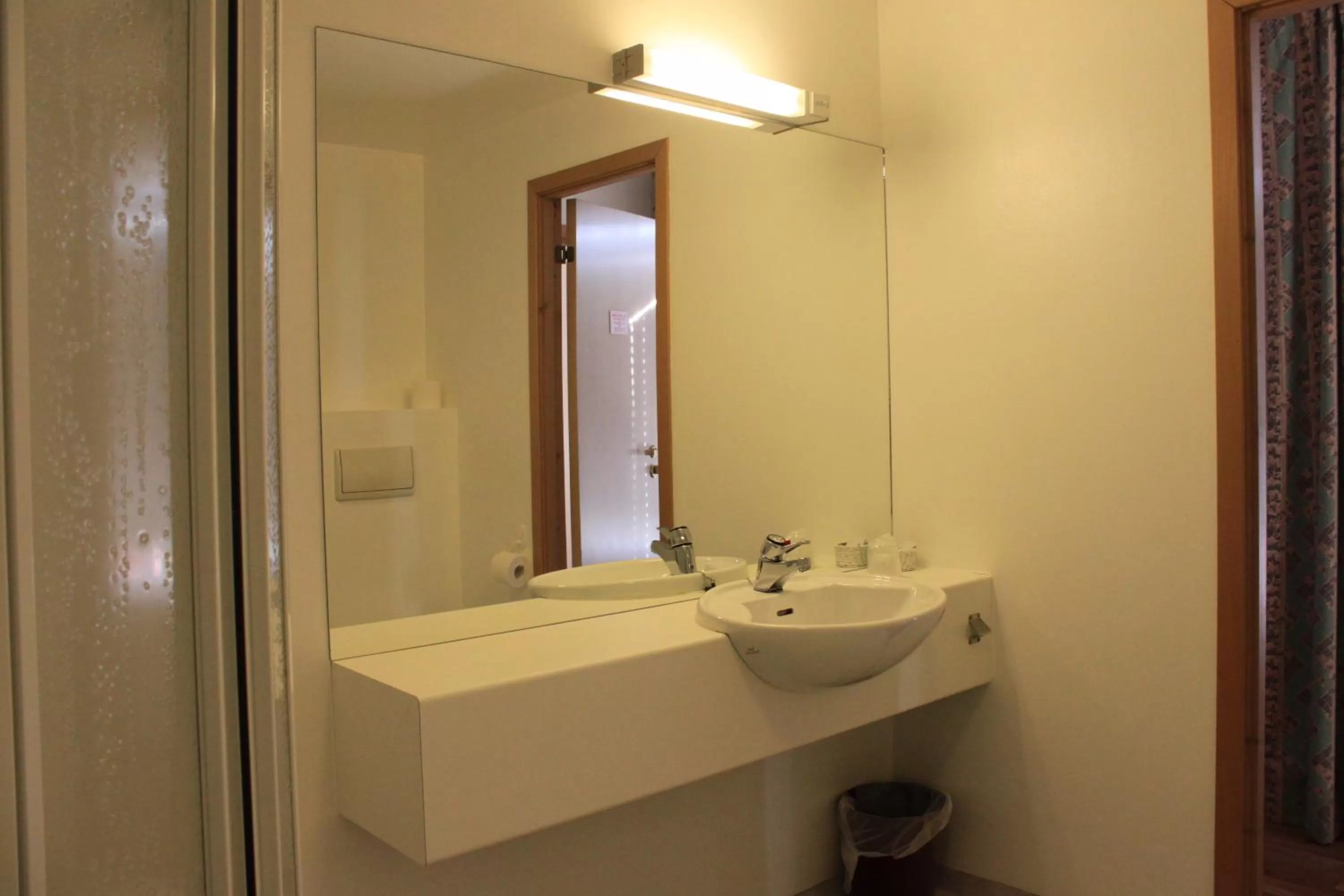 Bathroom in Mitt hotell & apartments