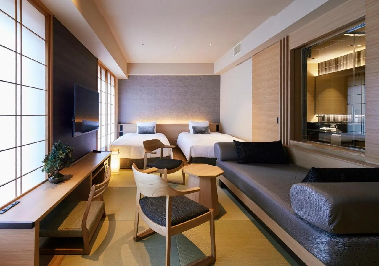 Photo of the whole room in Hotel Niwa Tokyo