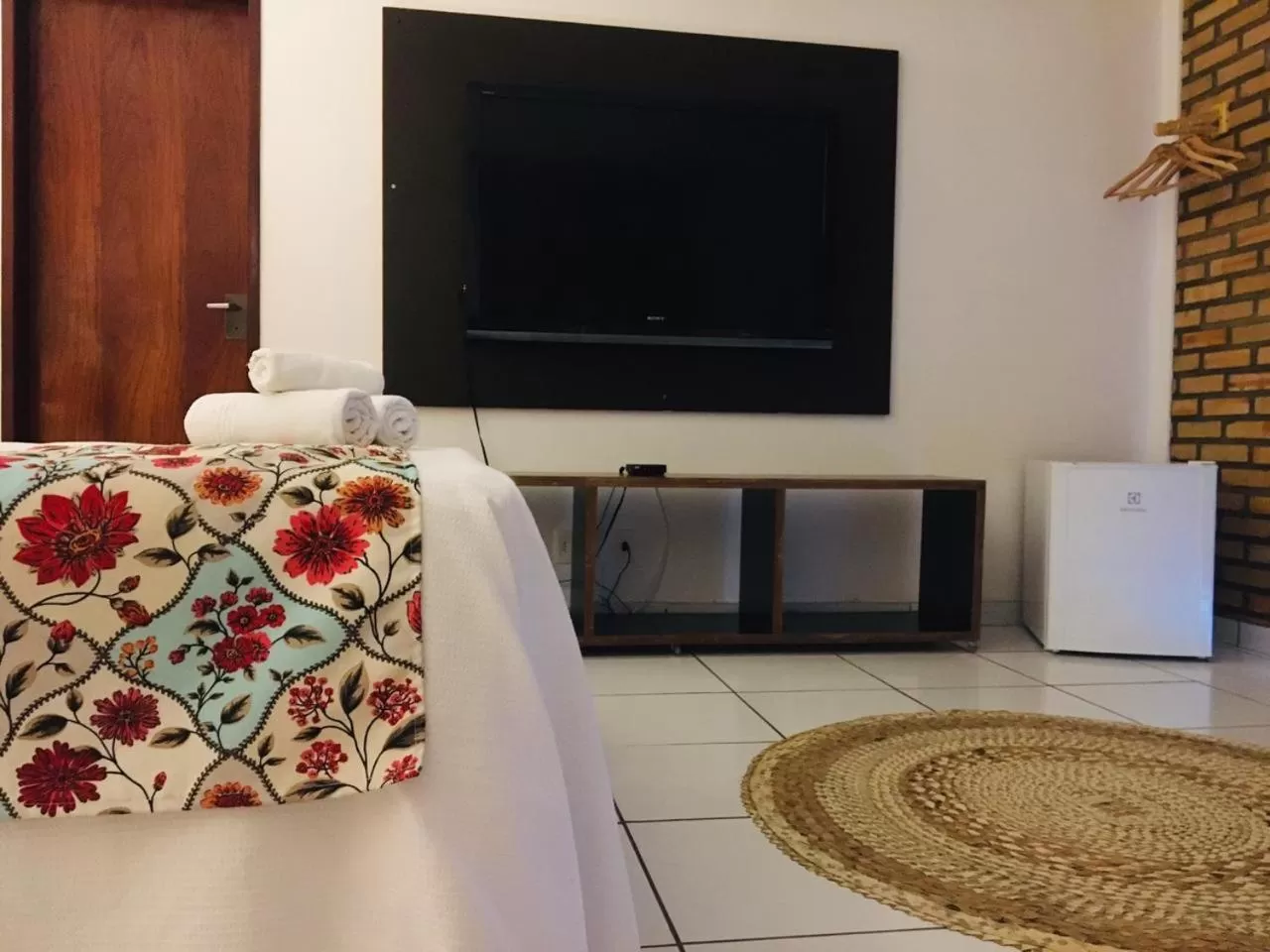 TV and multimedia in Pousada Ello