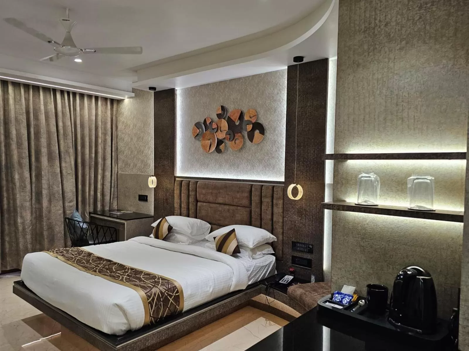 Bedroom, Bed in Malligi,Hampi