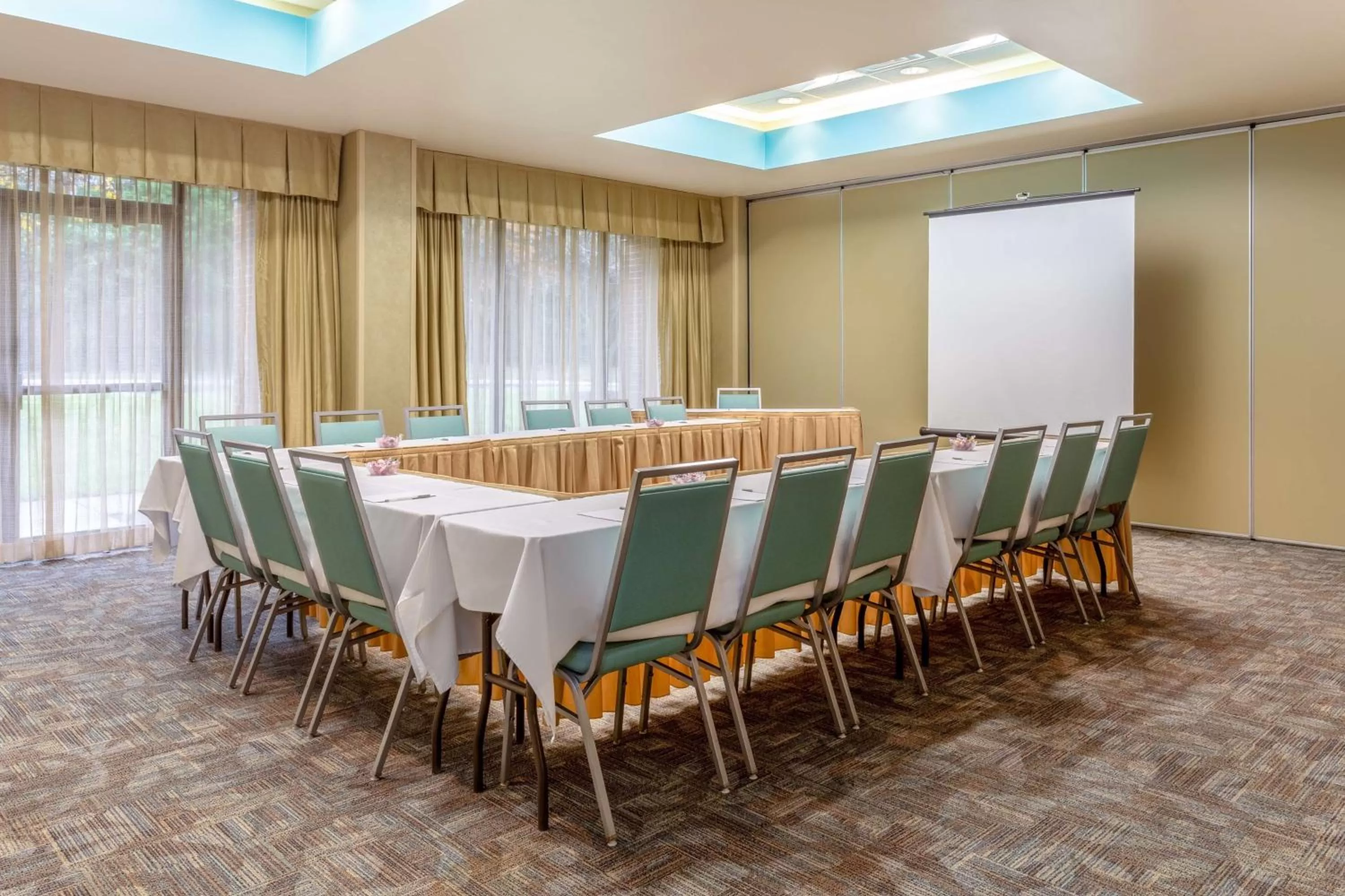 Meeting/conference room in Hampton Inn Manassas