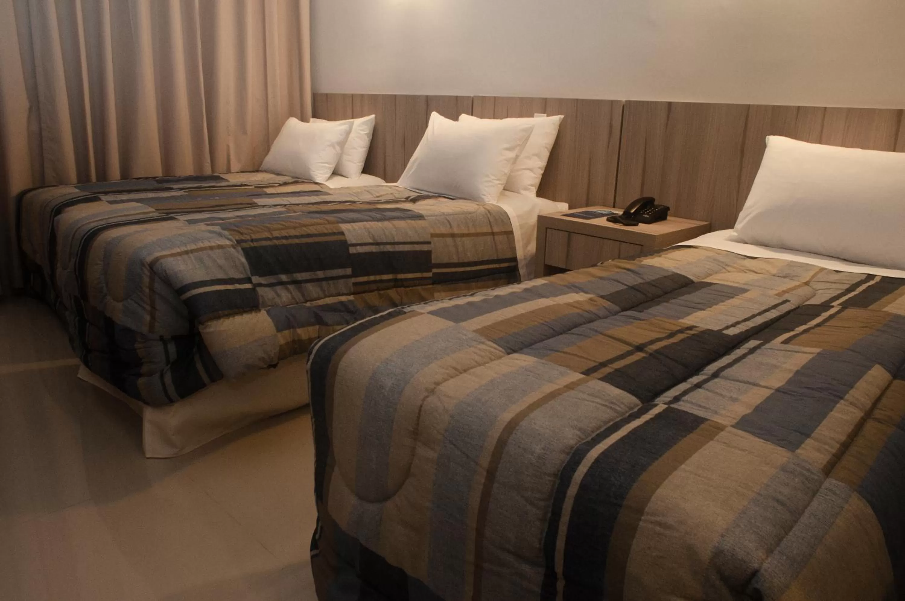 Shower, Bed in Hotel Estação 101 - Itajaí