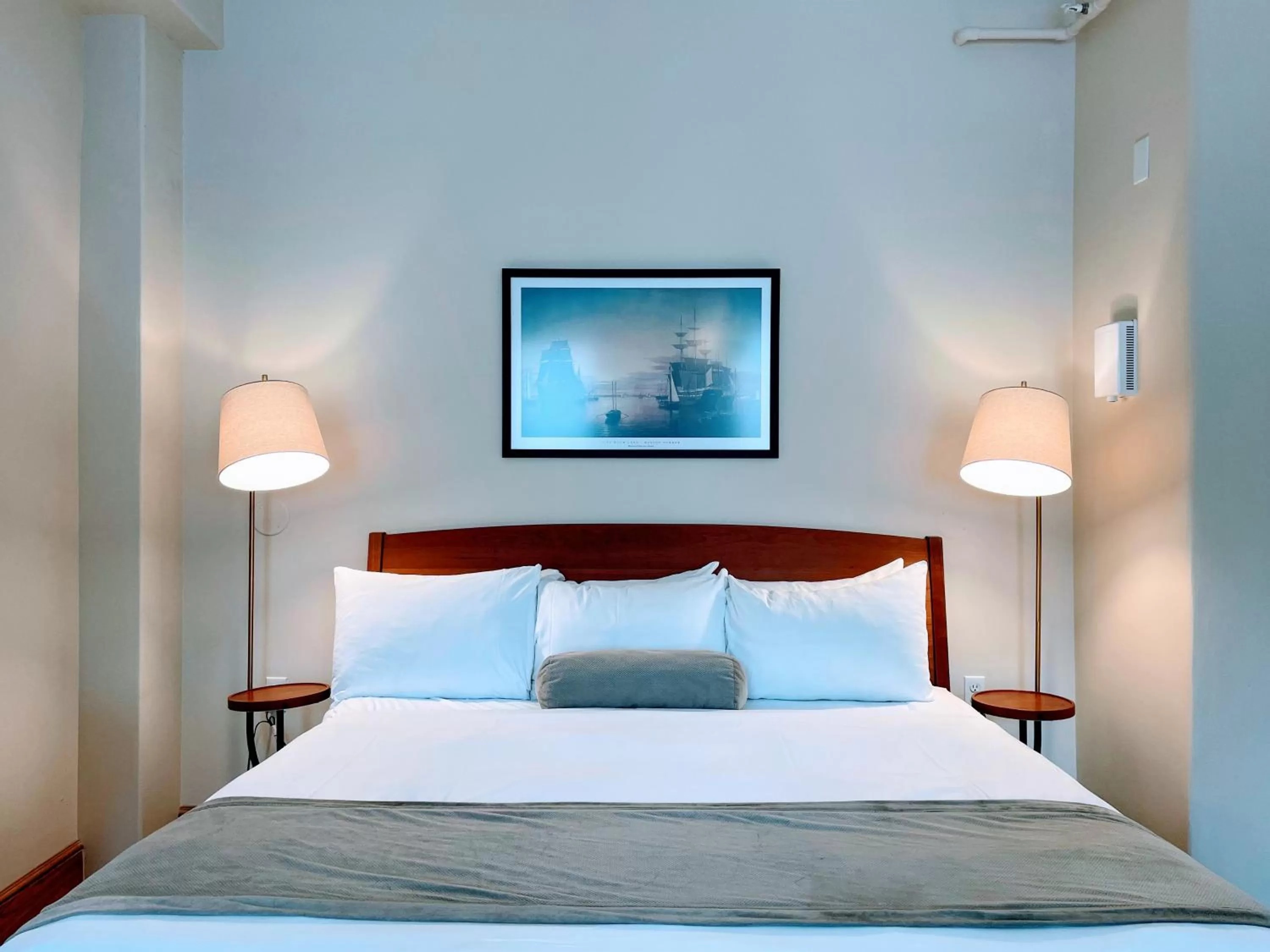 Premium Studio in Copley House