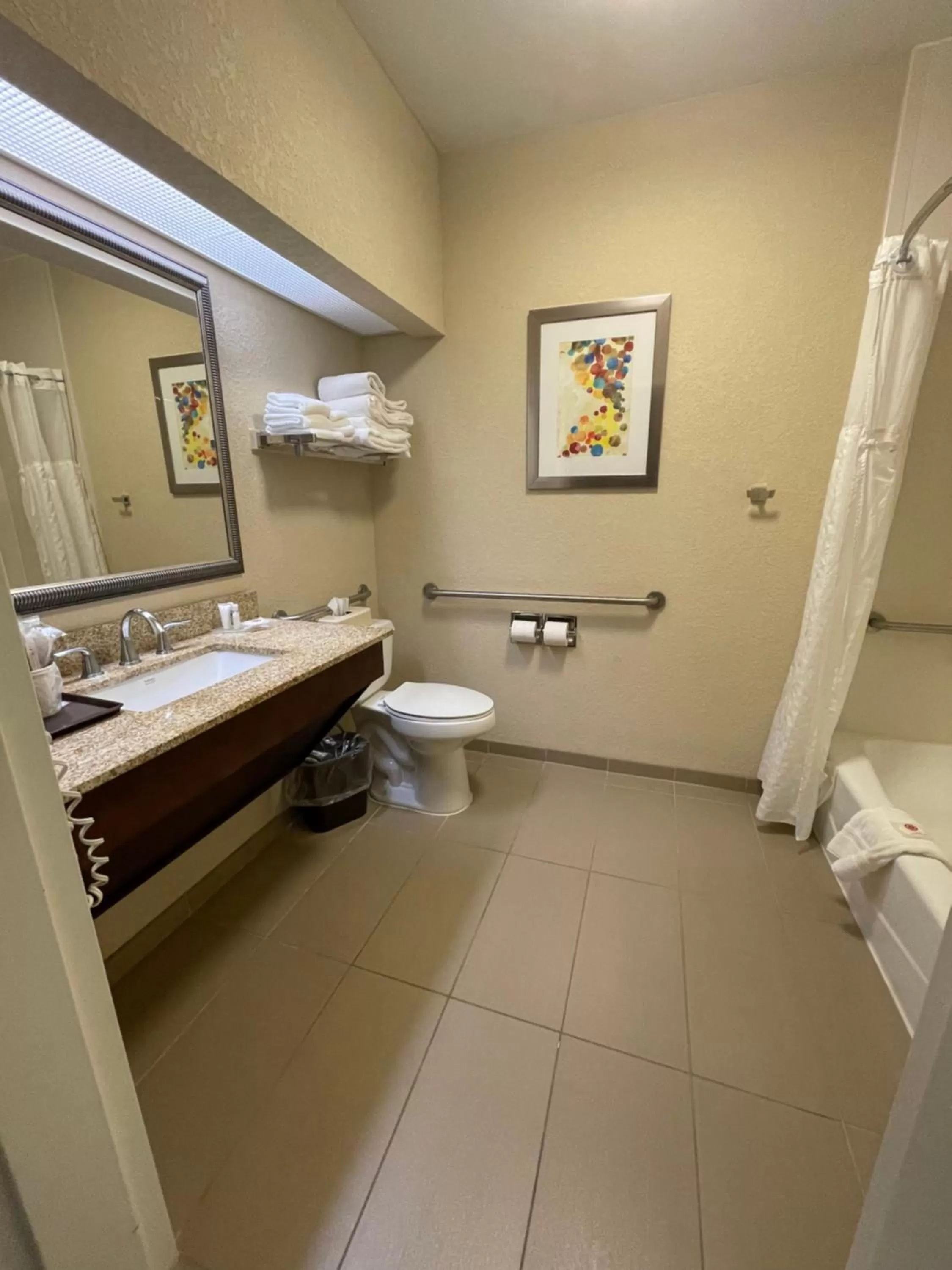 Bathroom in Comfort Inn Pinehurst - Southern Pines