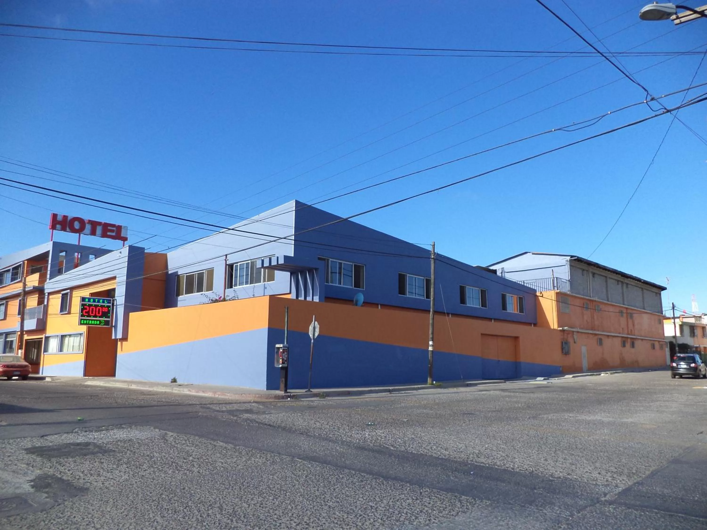 Property building in Hotel Los Altos