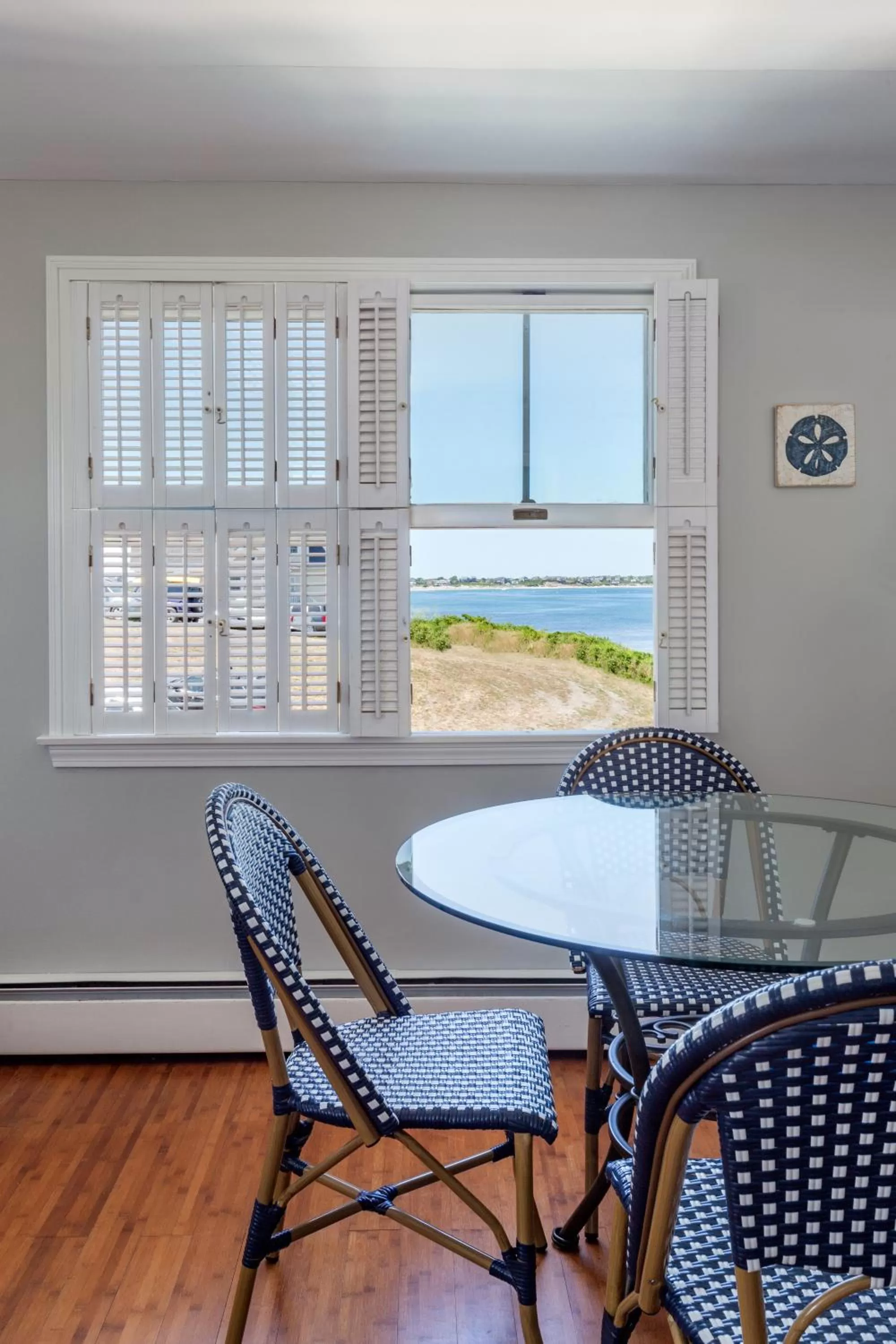 Dining area in Avonlea