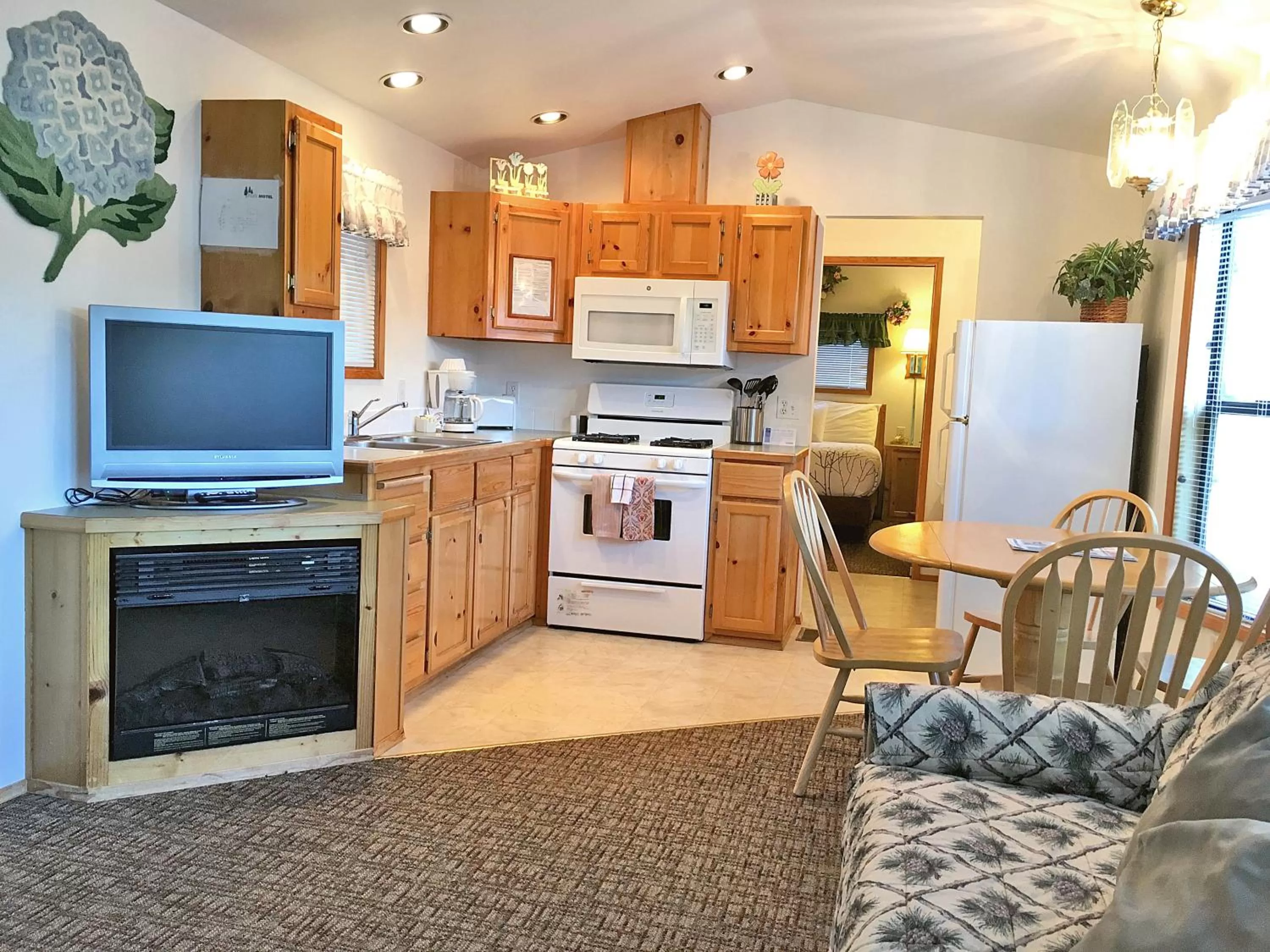 Park Motel and Cabins