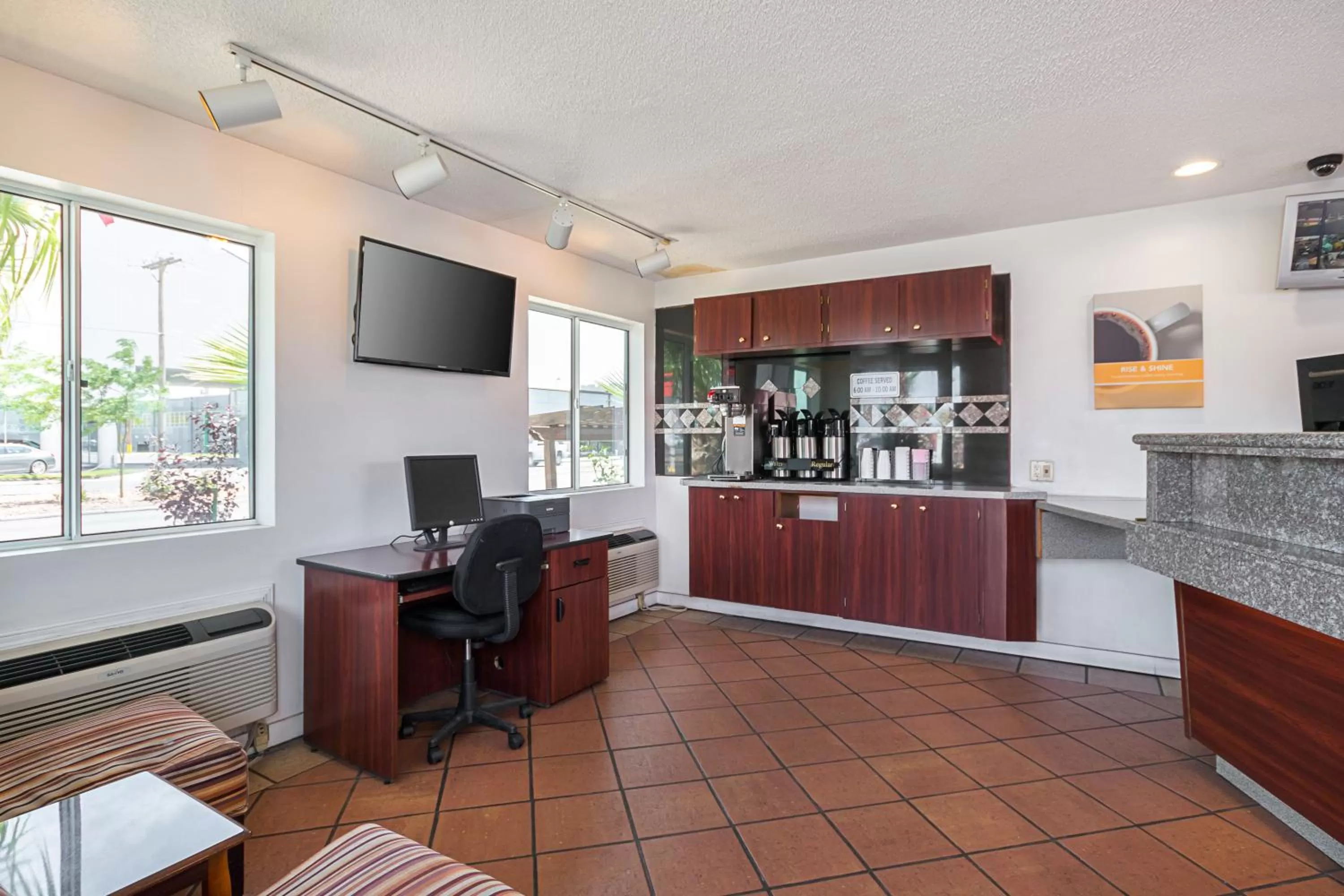 Lobby or reception in Motel 6-El Paso, TX - Airport - Fort Bliss