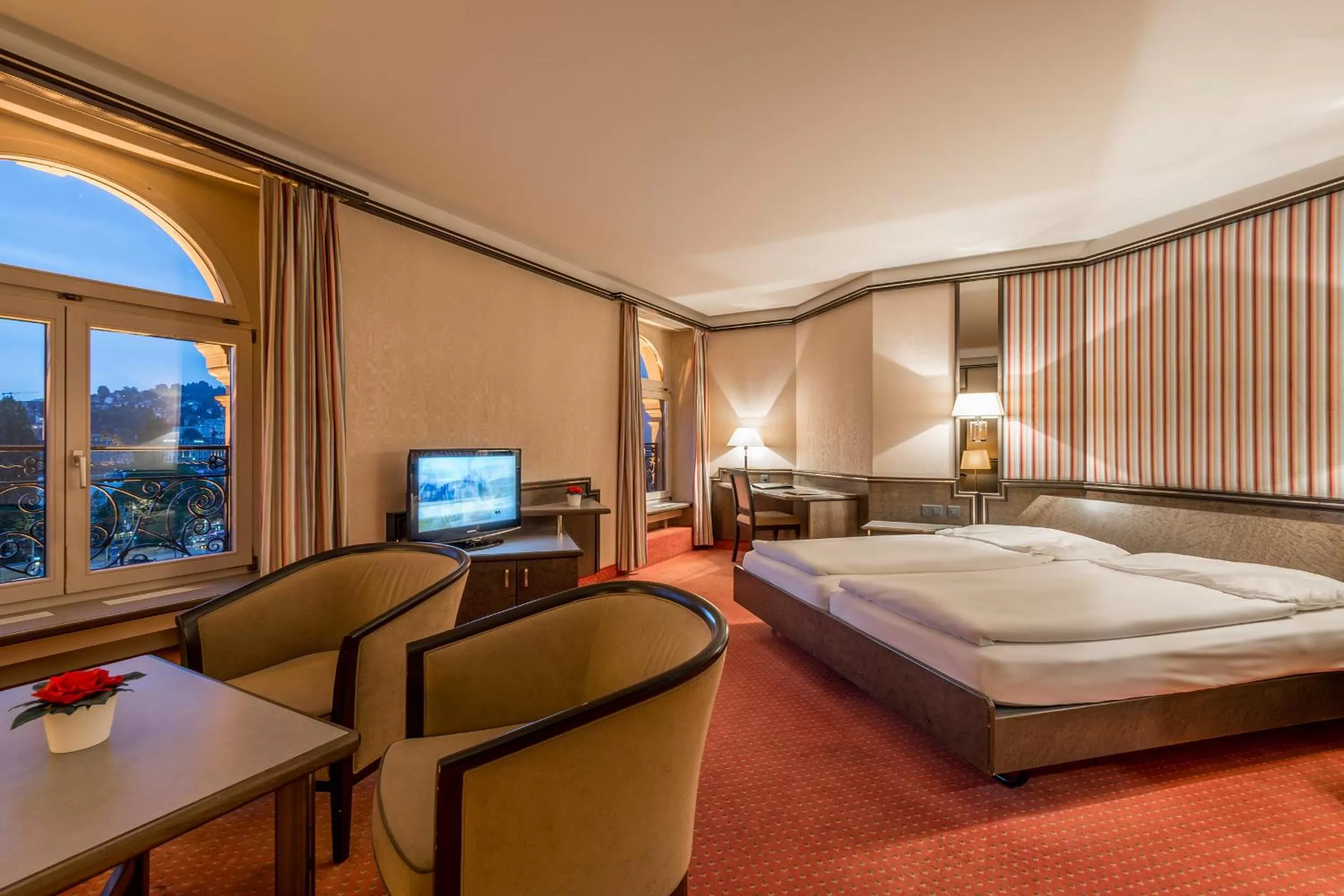 Bed in Hotel Monopol Luzern