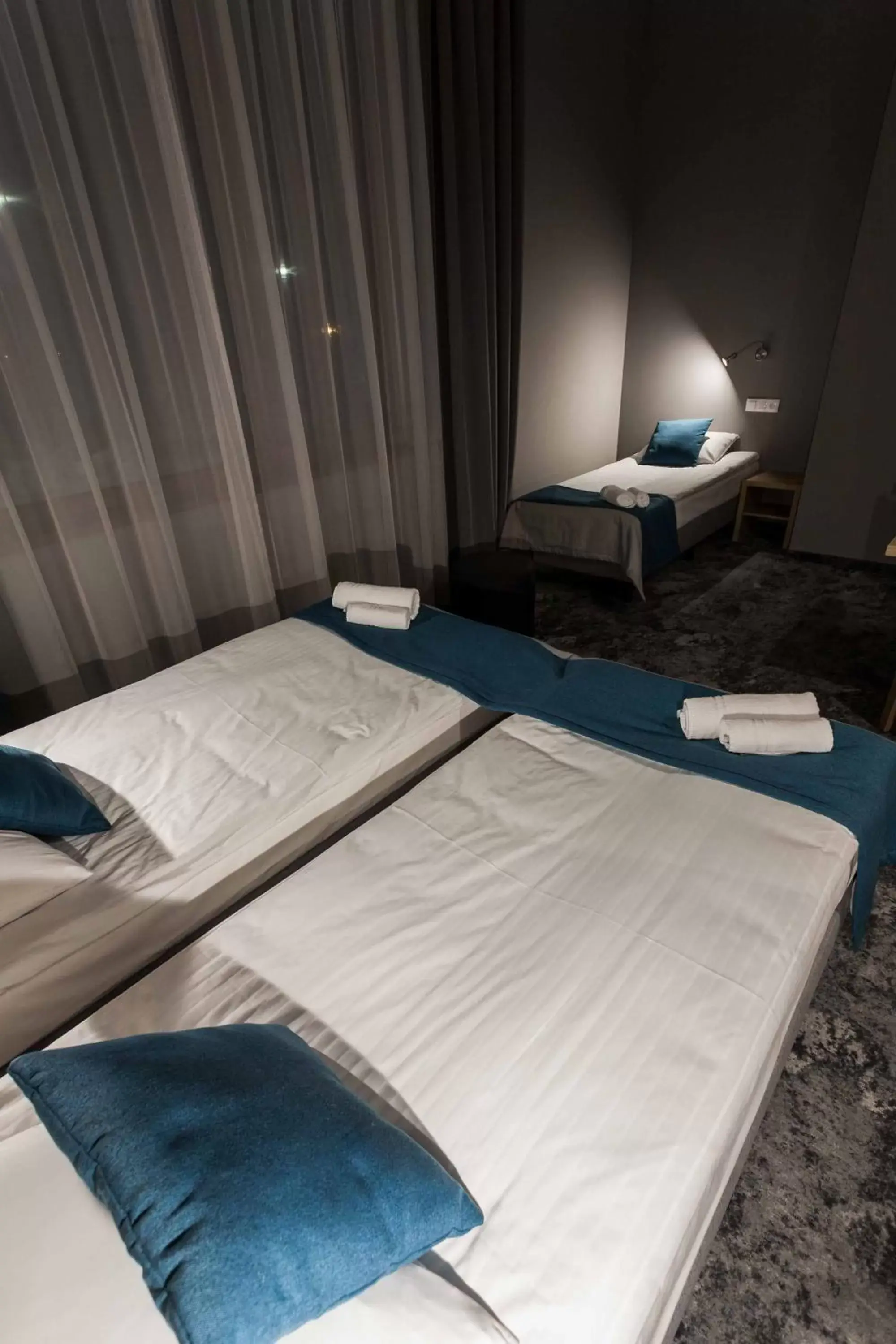 Deluxe Triple Room in Hotel Zatoka Deluxe Triple Room in Hotel Zatoka